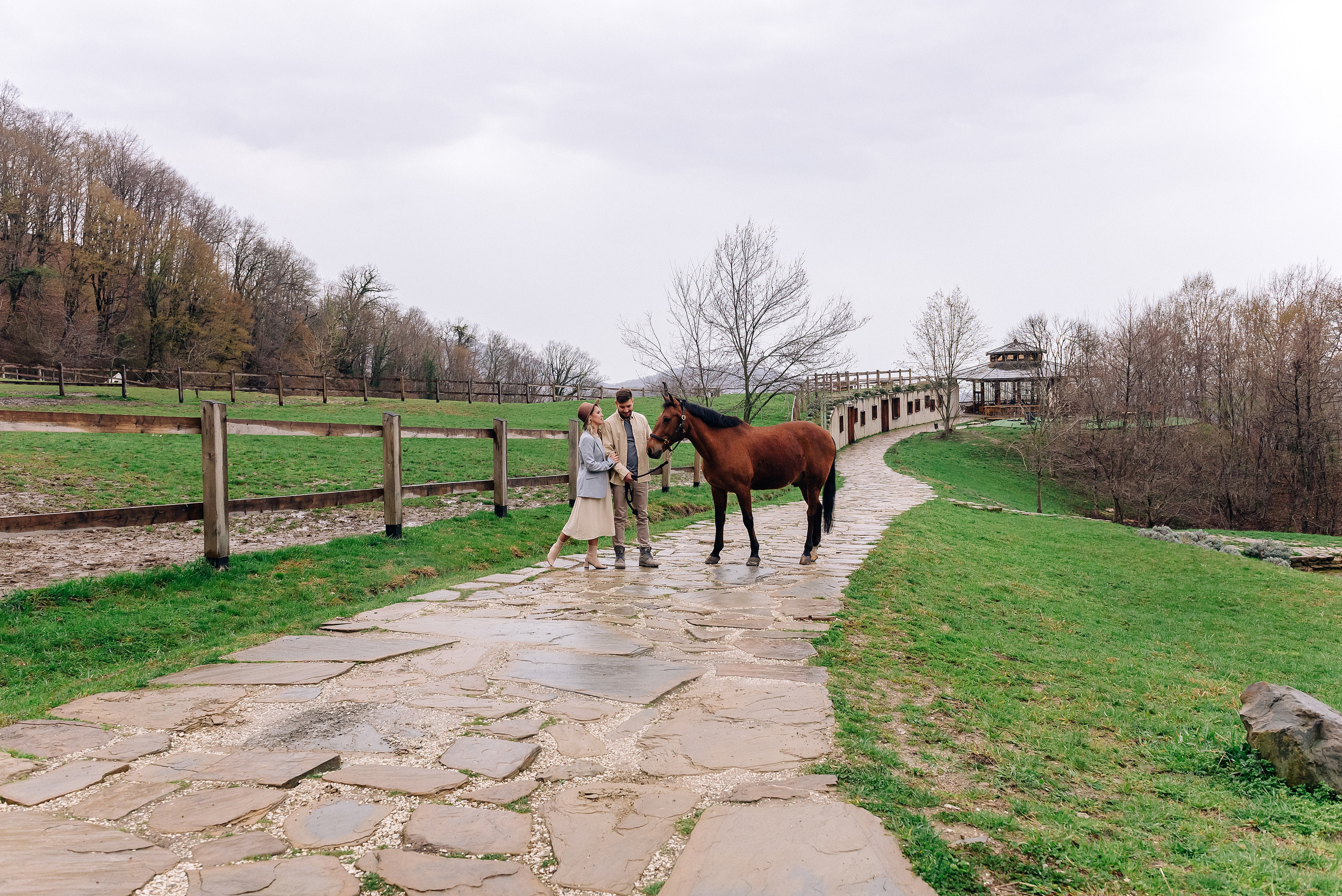 Фотосессия на природе Анны и Артёма. Портретный фотограф Москва Светлана Кашура