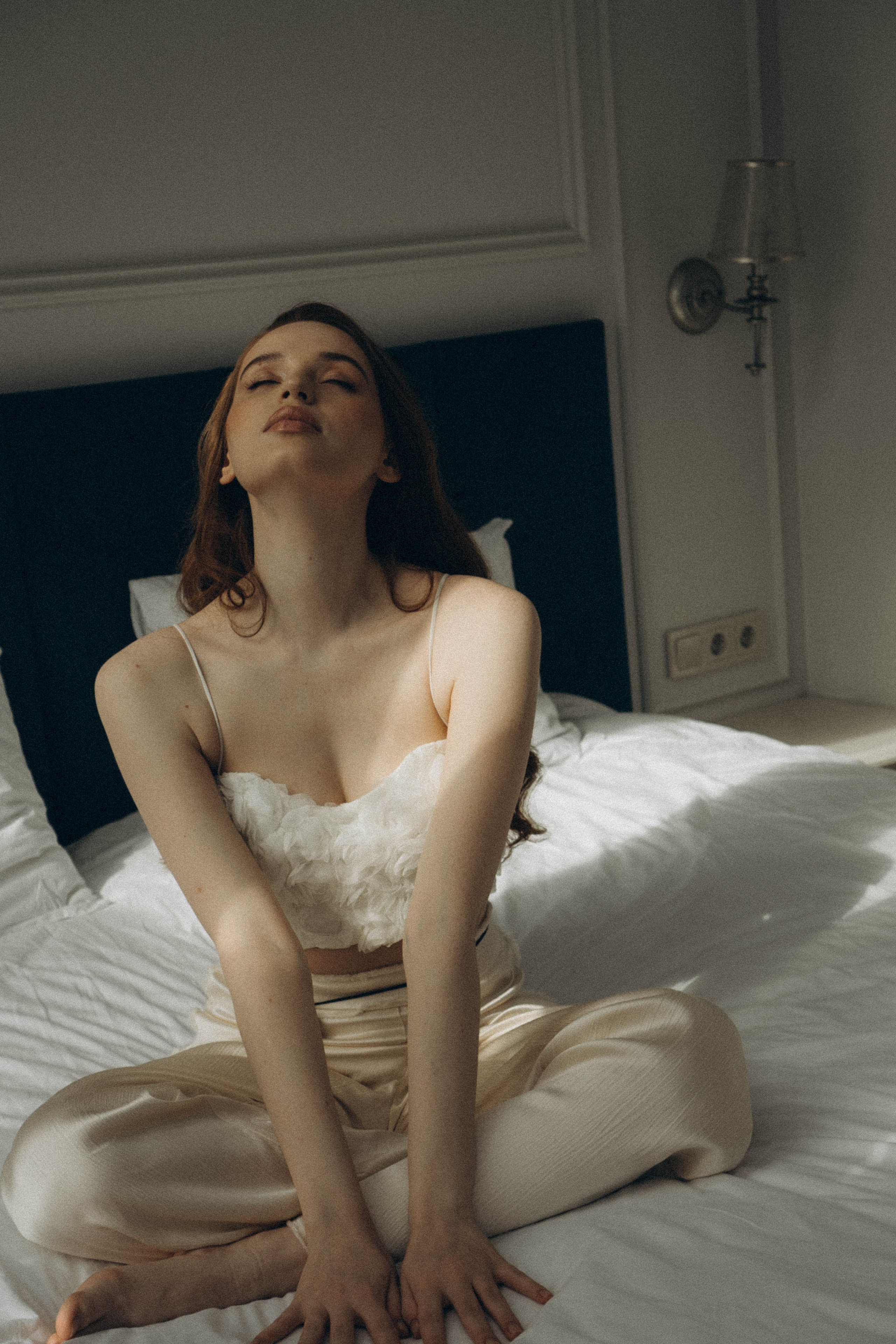 СВАДЕБНАЯ СЬЕМКА В ОТЕЛЕ. СБОРЫ ЖЕНИХА И НЕВЕСТЫ И ТАКЖЕ ТОР И ПОДГОТОВКА К ПРОГУЛКЕ. Профессиональный фотограф, Санкт-Петербург — Виктория Богомолова