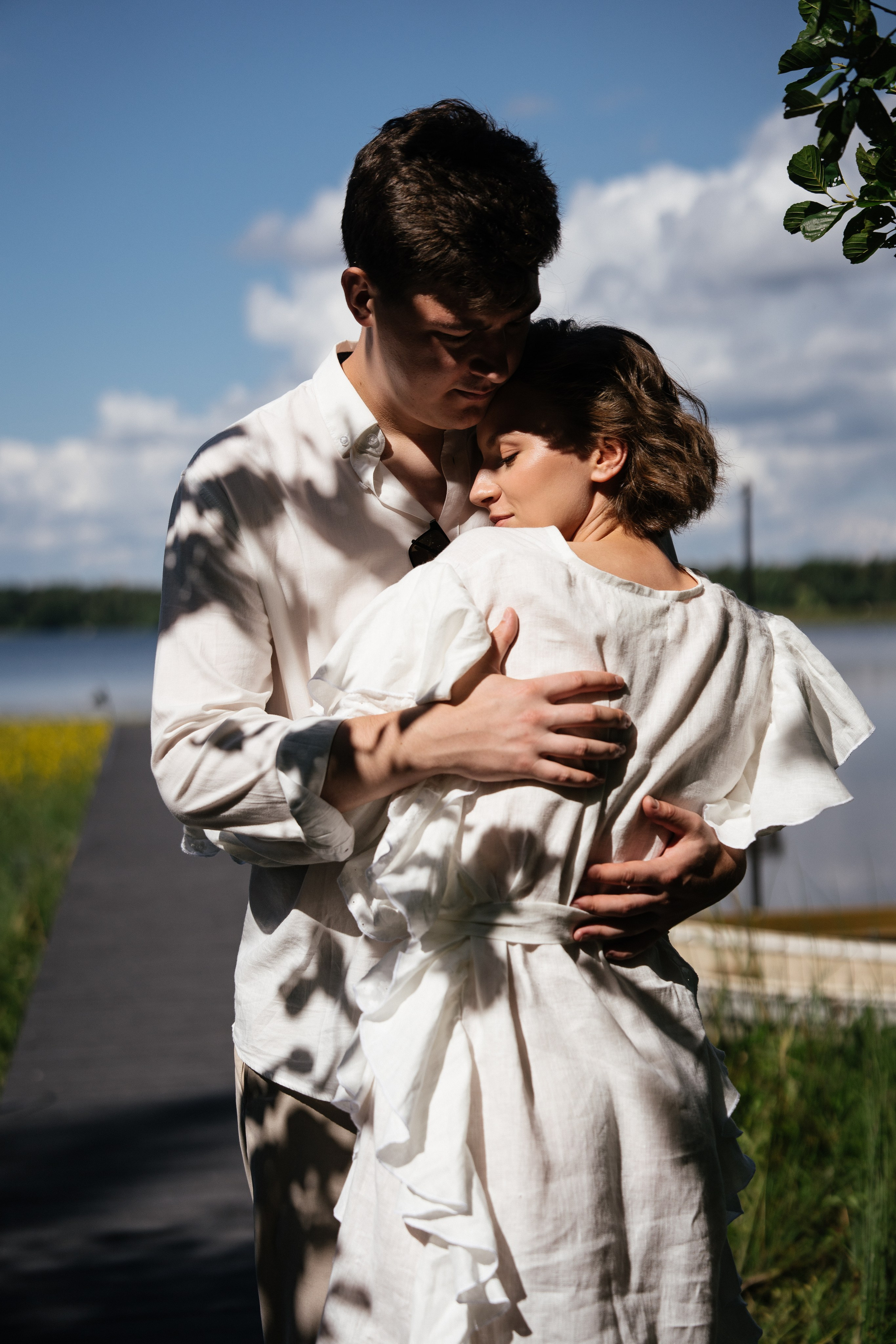 Арина & Иван. Камерная свадьба на природе в стиле в расслабленном стиле. Свадебный фотограф организатор в Санкт-Петербурге Ассоль Опарина