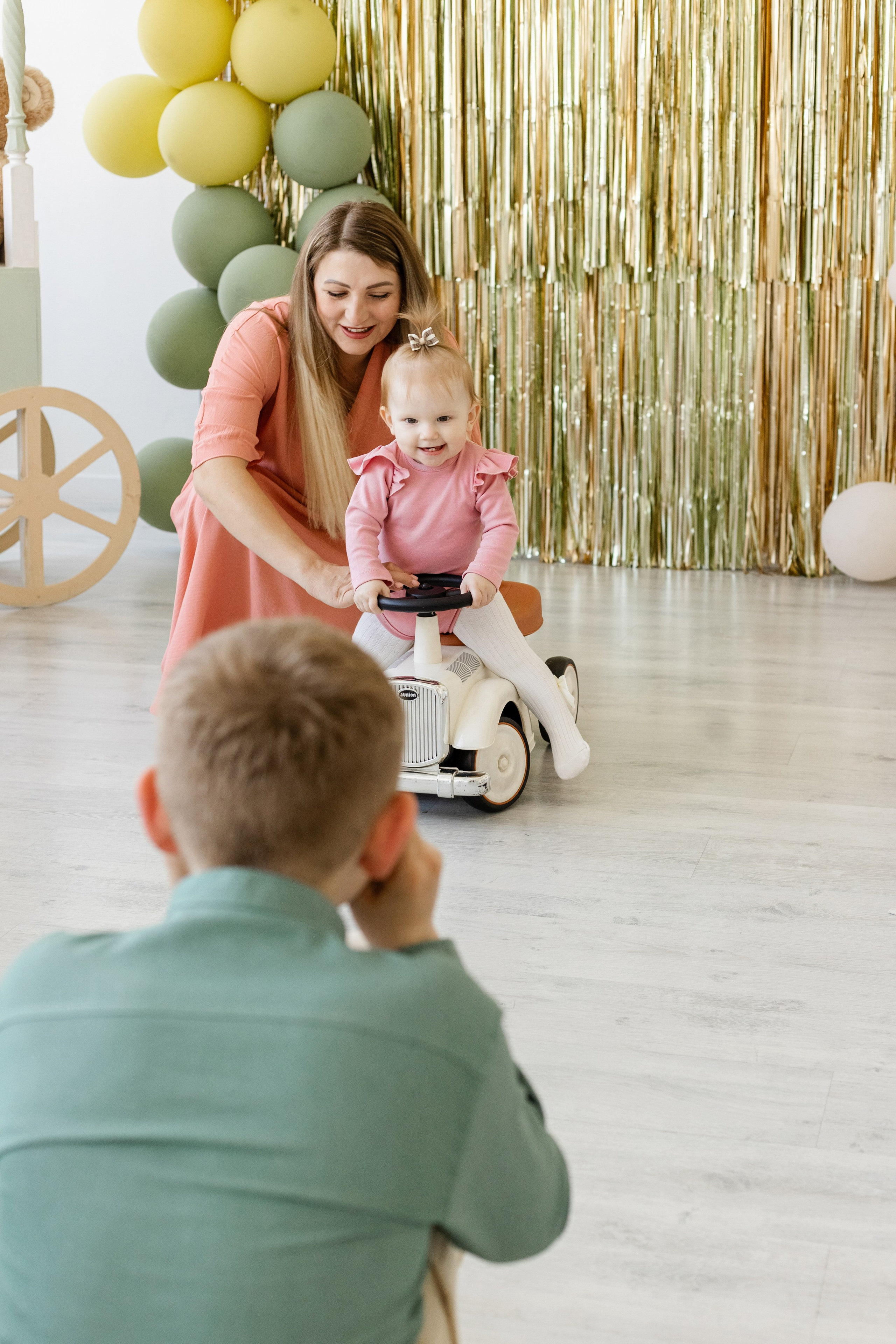 1 годик МАША. Фотограф Григорьева Ольга. Портретная, семейная съёмка, Love Stori, видеосъёмка в городе Чита. Выпускные альбомы, фотокниги