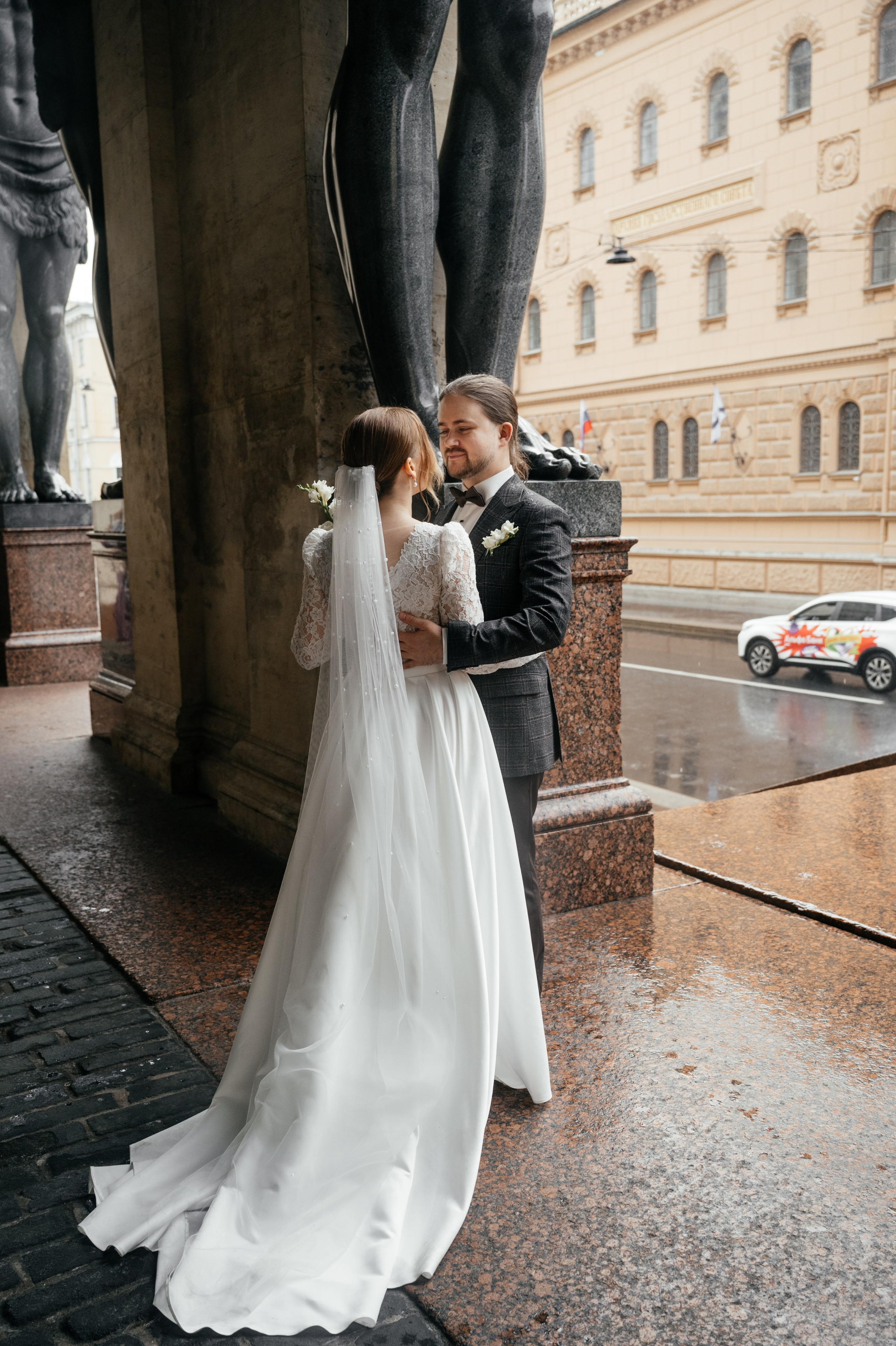 Никита и Фаина. Свадебный и студийный фотограф Ирина Котикова