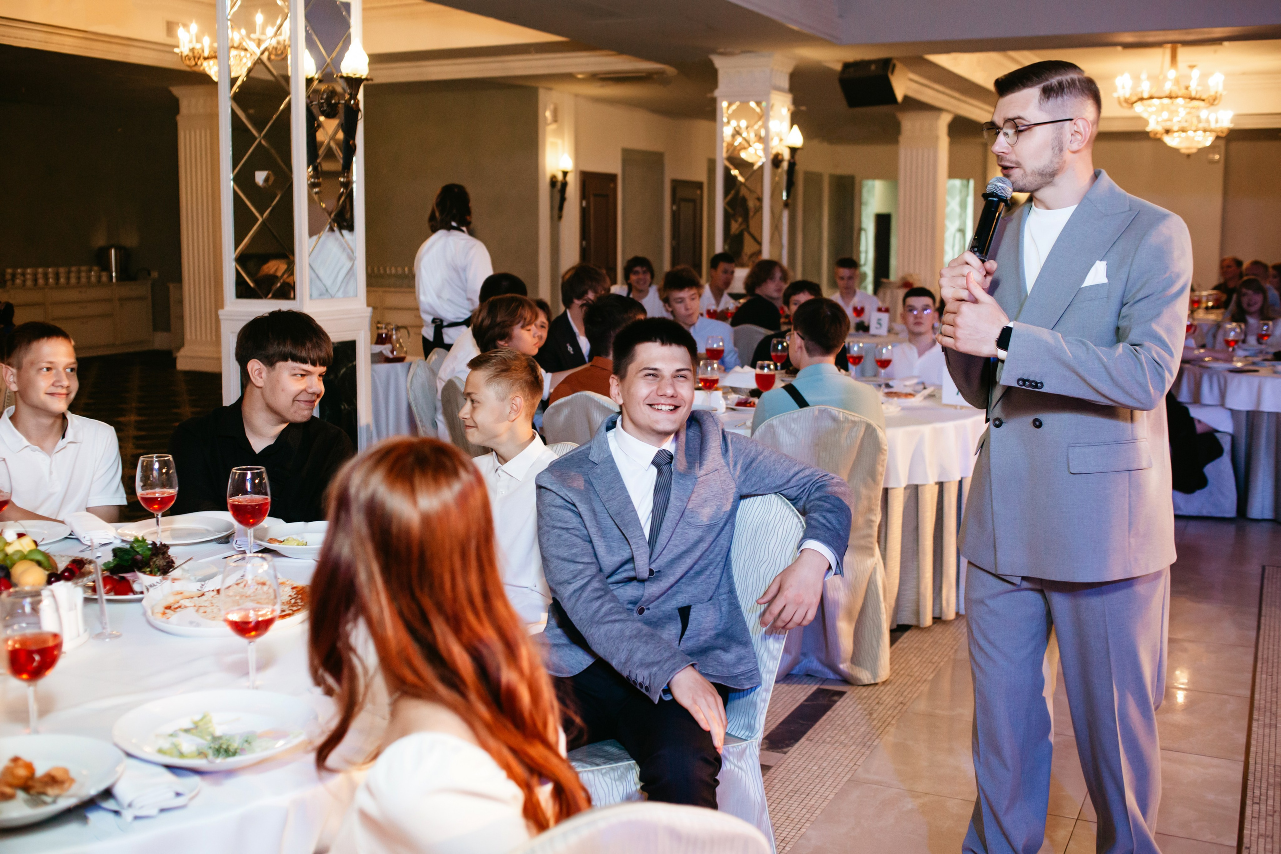 Выпускной 2025 (9класс) 124 школа. Фотограф в Челябинске Ополихина Анна