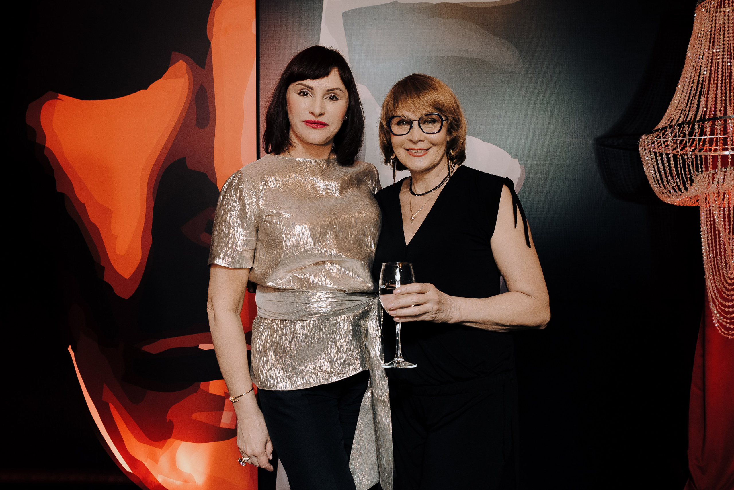 СПЕКТАКЛЬ «ВОЛШЕБНЫЕ ОЧКИ» ОПТИК-ЦЕНТР. Репортажный фотограф Зуев Роман г. Челябинск