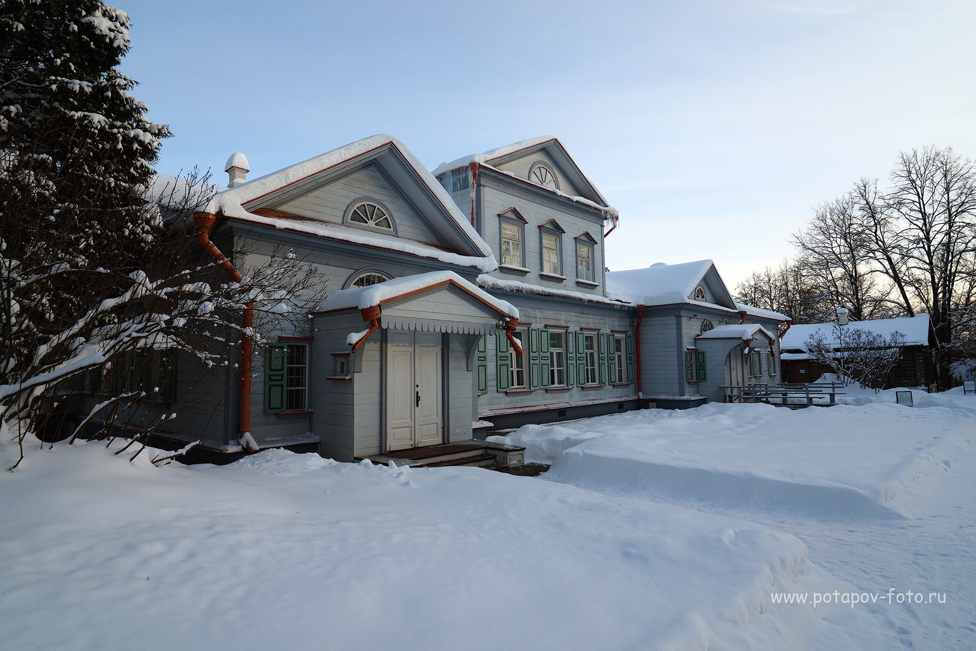 Хотьково — Сергиев Посад — Переславль Залесский. Декабрь 2021 года. Московский фотограф Дмитрий Потапов