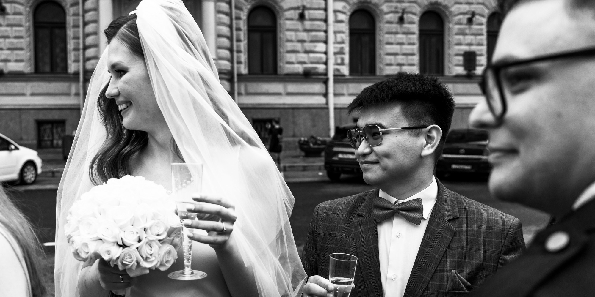 Чингис и Александра регистрация и небольшая прогулка. Свадебный и семейный фотограф в г. Волхов Алексей Кочерыжкин