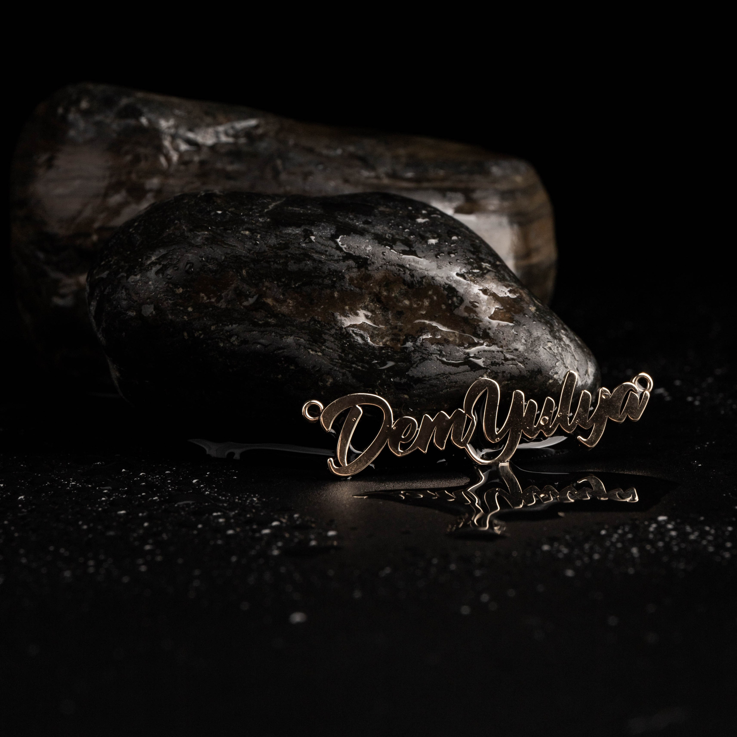 Ювелирные украшения. Предметный фотограф в Крыму Ольга Шестакова