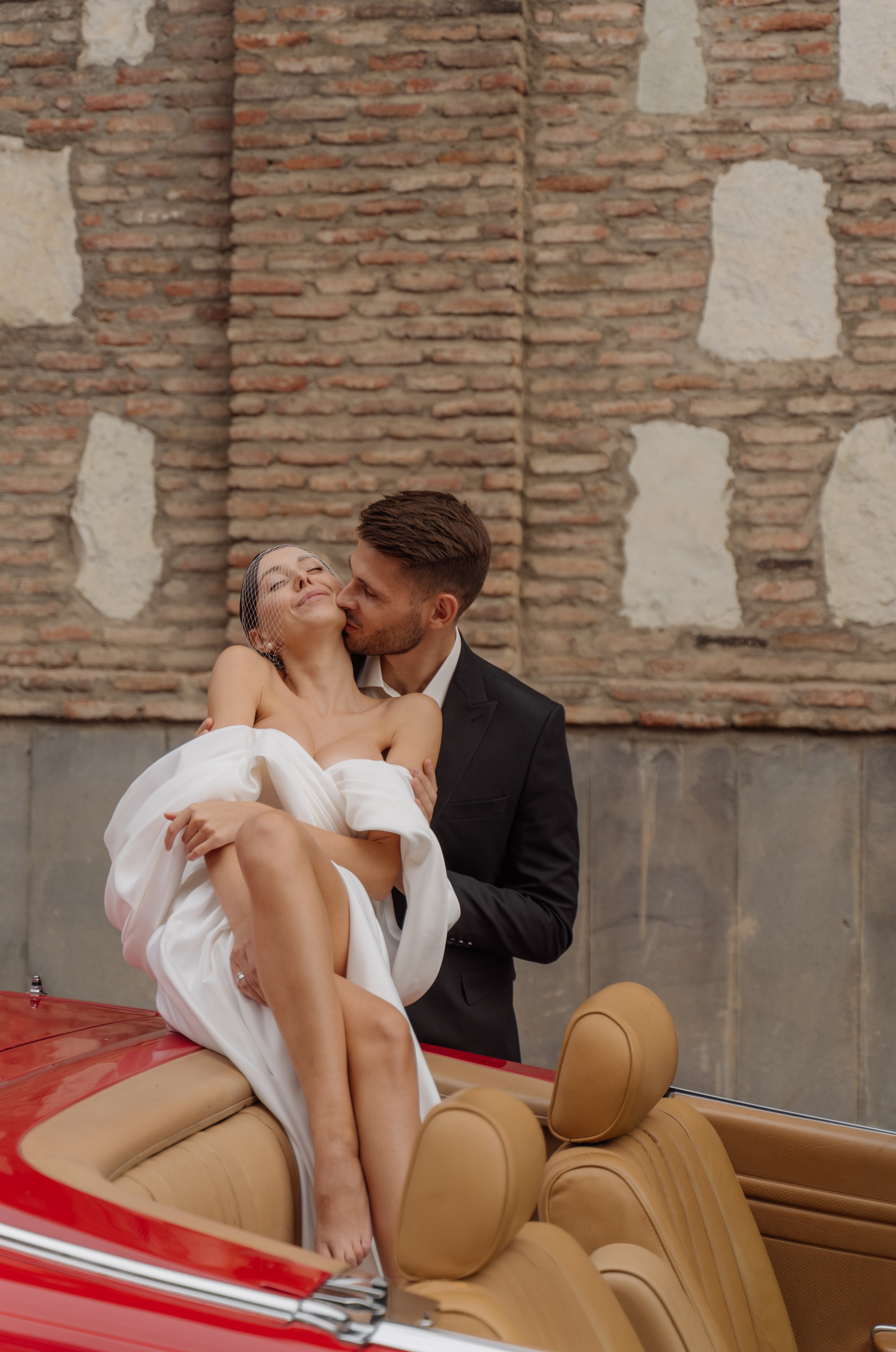 Свадебная прогулка в Тбилиси. Свадебный фотограф