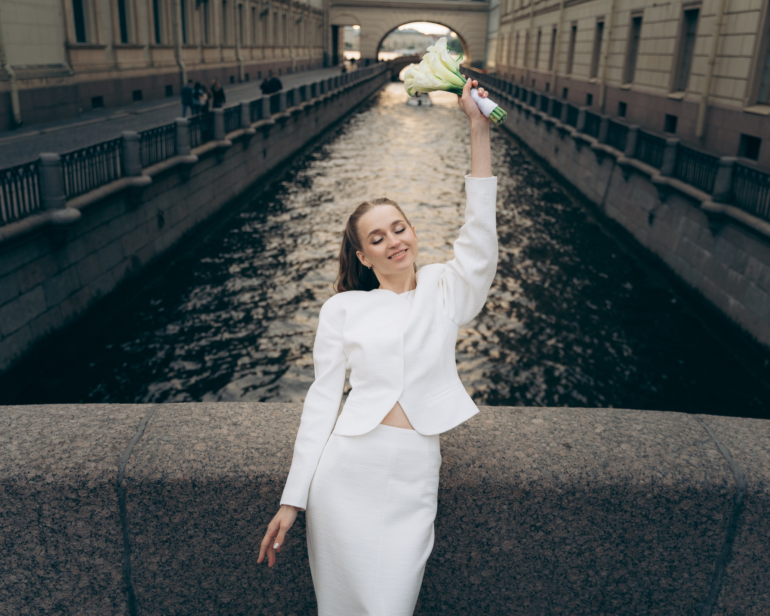 СВАДЕБНЫЕ ФОТО. Professional photoartist in St. Petersburg (wedding, reportage, portrait, model book, love story) Alexander Shvedov