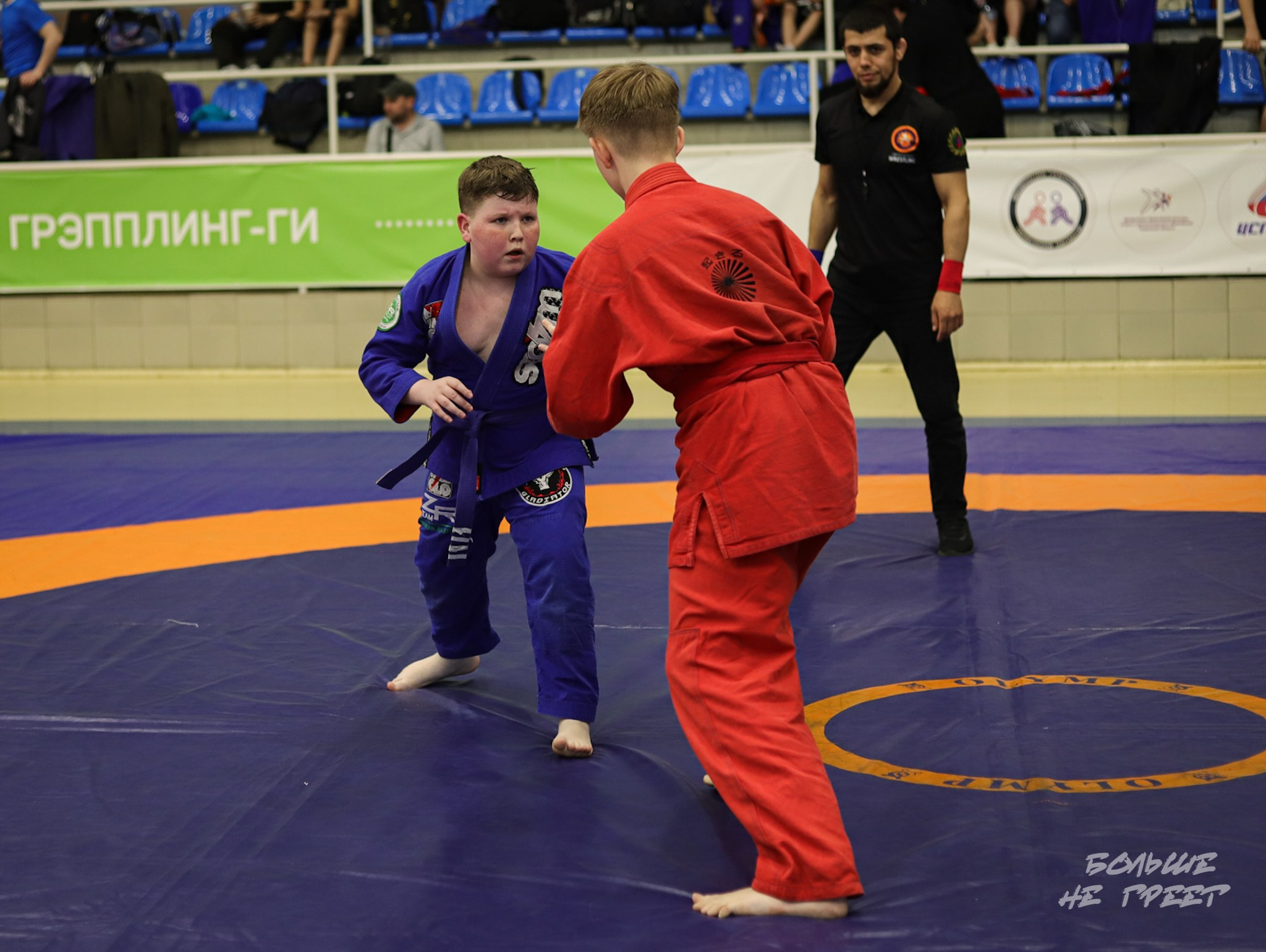 ПЕРВЕНСТВО УРФО ПО СПОРТИВНОЙ БОРЬБЕ ГРЭППЛИНГ И ГРЭППЛИНГ-ГИ. Больше не греет