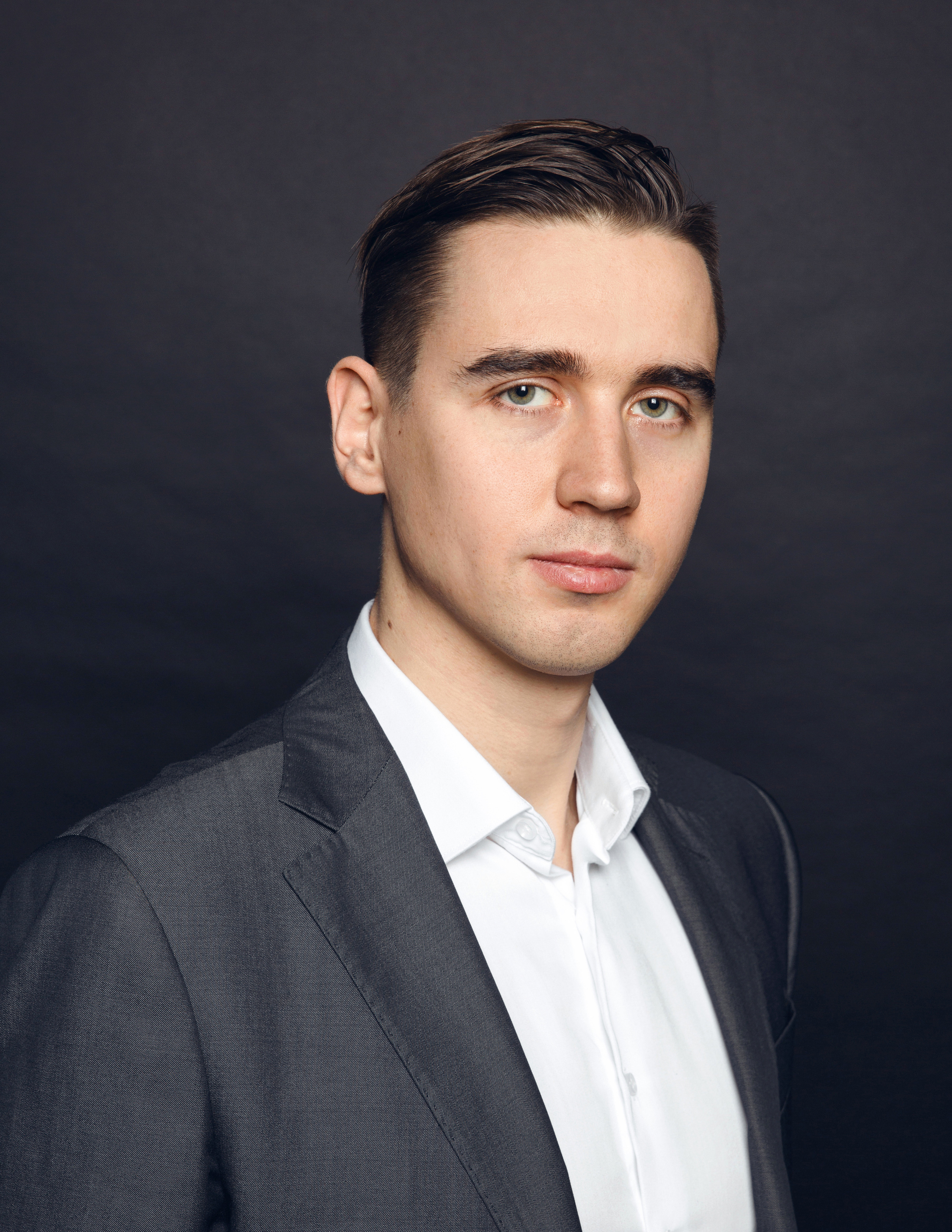 Бизнес/ Деловой стиль. Мужской фотограф в Москве Диана Мега