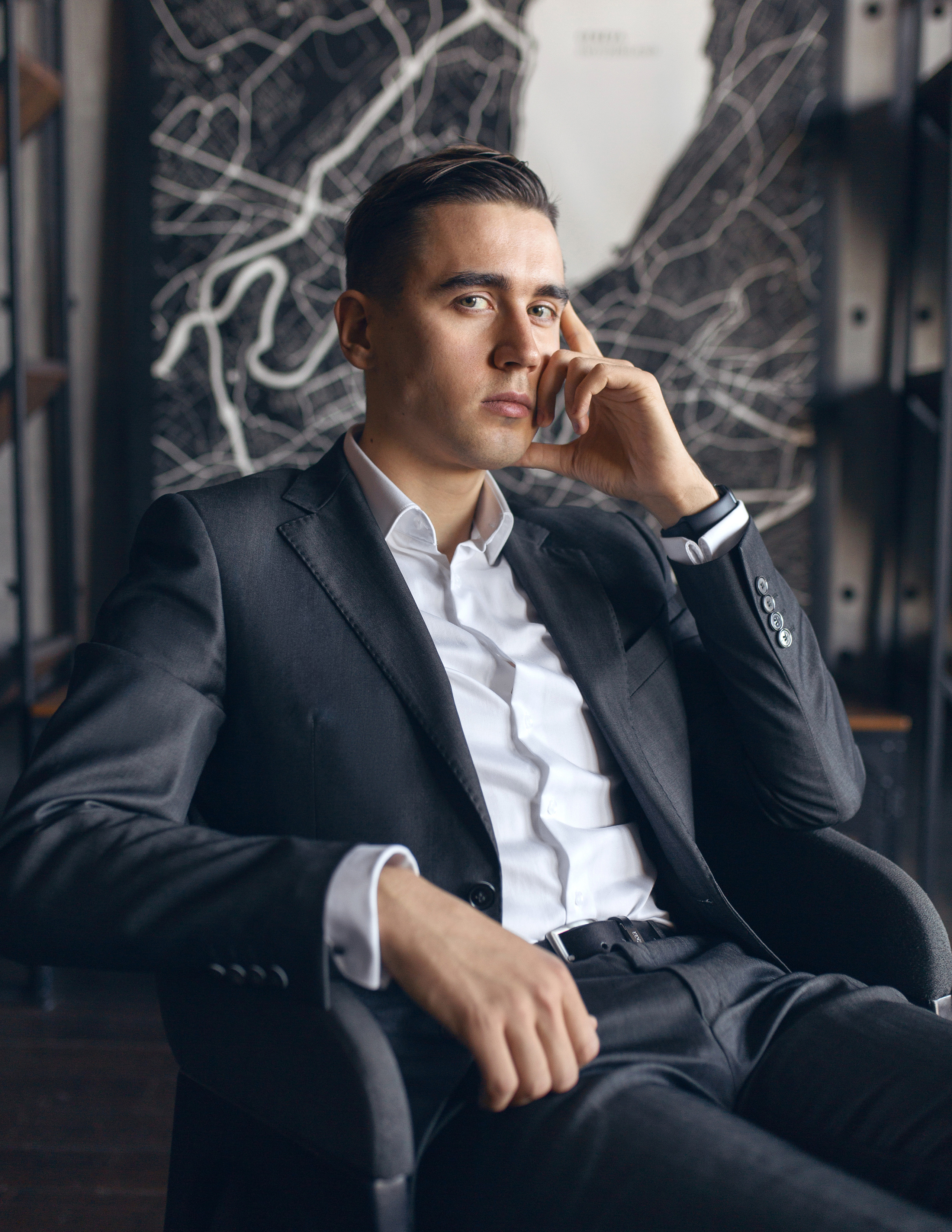 Бизнес/ Деловой стиль. Мужской фотограф в Москве Диана Мега