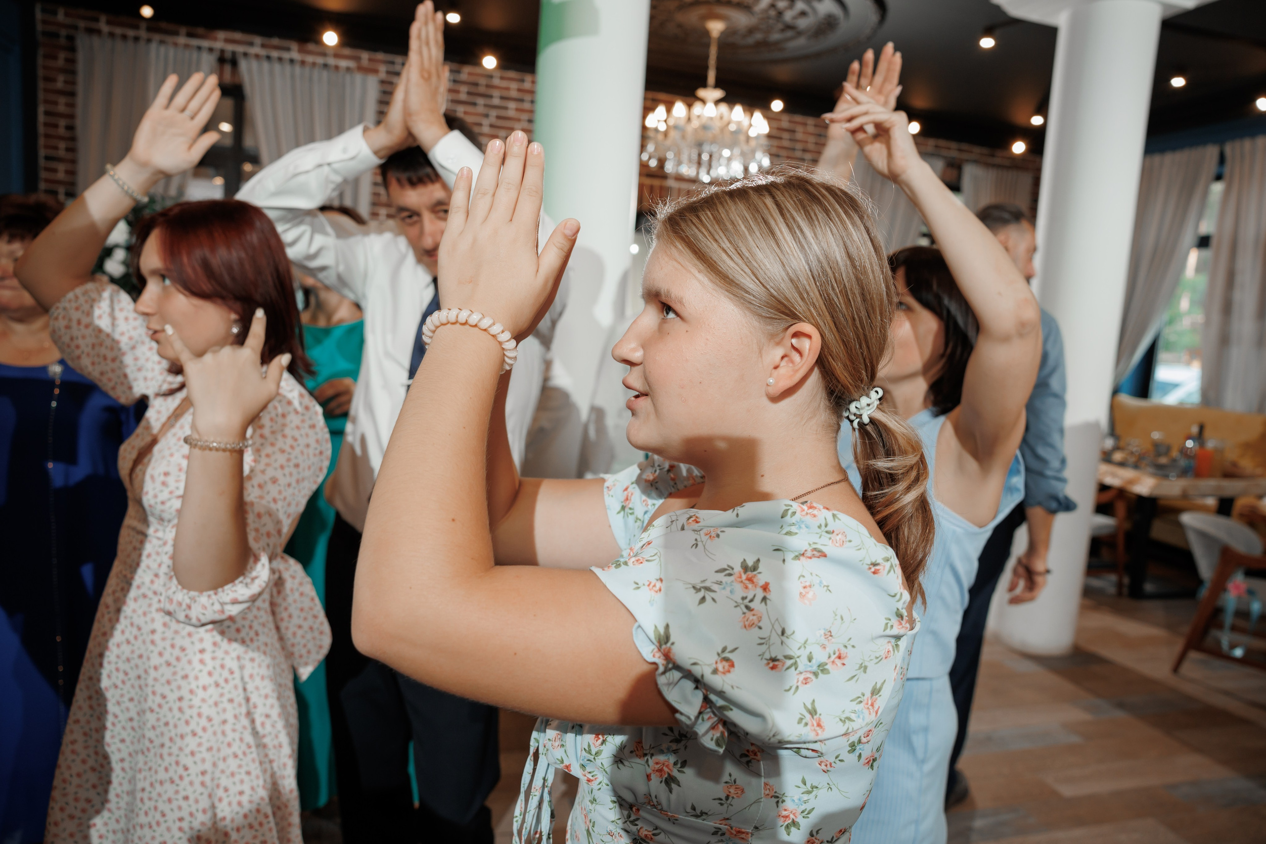 Полина и Дмитрий, загородный клуб «Барин», ЗАГС в г. Пушкино. Свадебный и репортажный фотограф (Москва, Королев и другие)