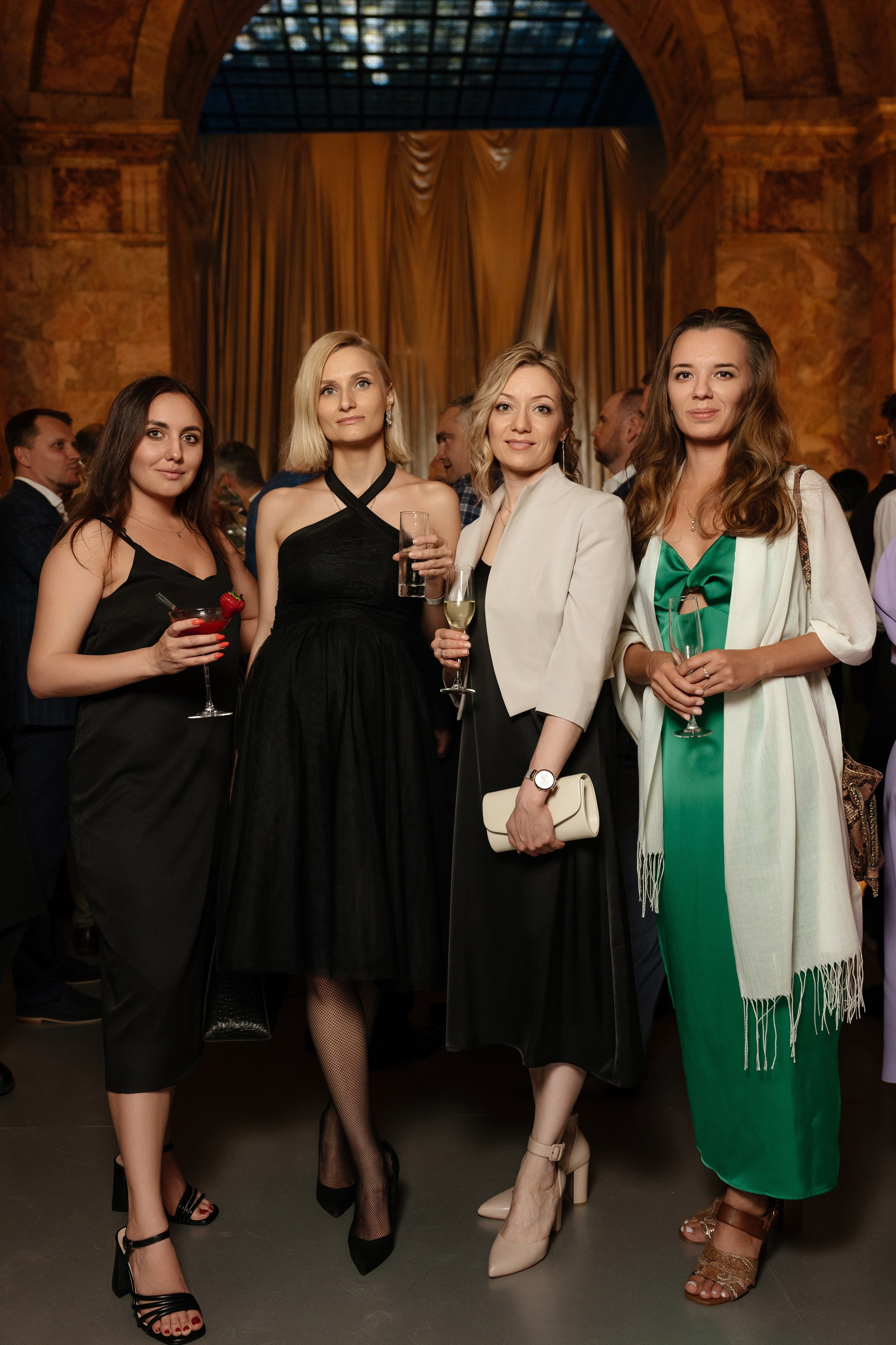 Корпоратив РОСТ в этнографическом музее. Андрей Сухинин репортажный свадебный фотограф Санкт-Петербург