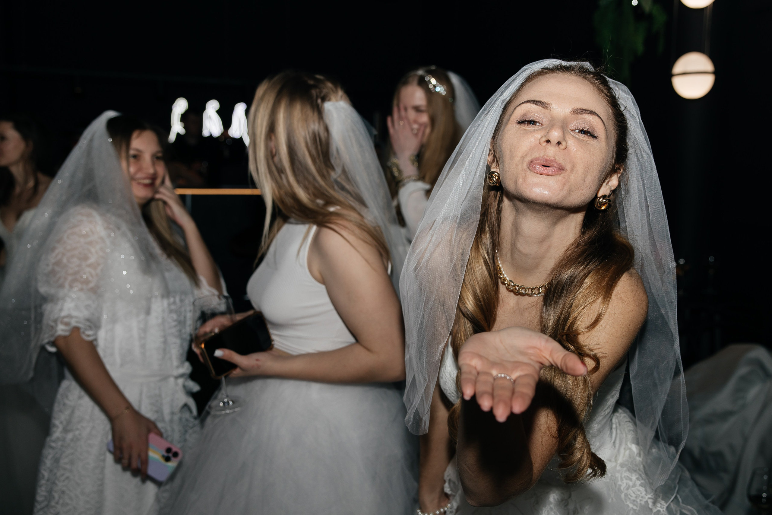 Вечеринка «Сбежавшая невеста» в WOW Loft. Фотограф в Санкт-Петербурге Вагнер Юлия