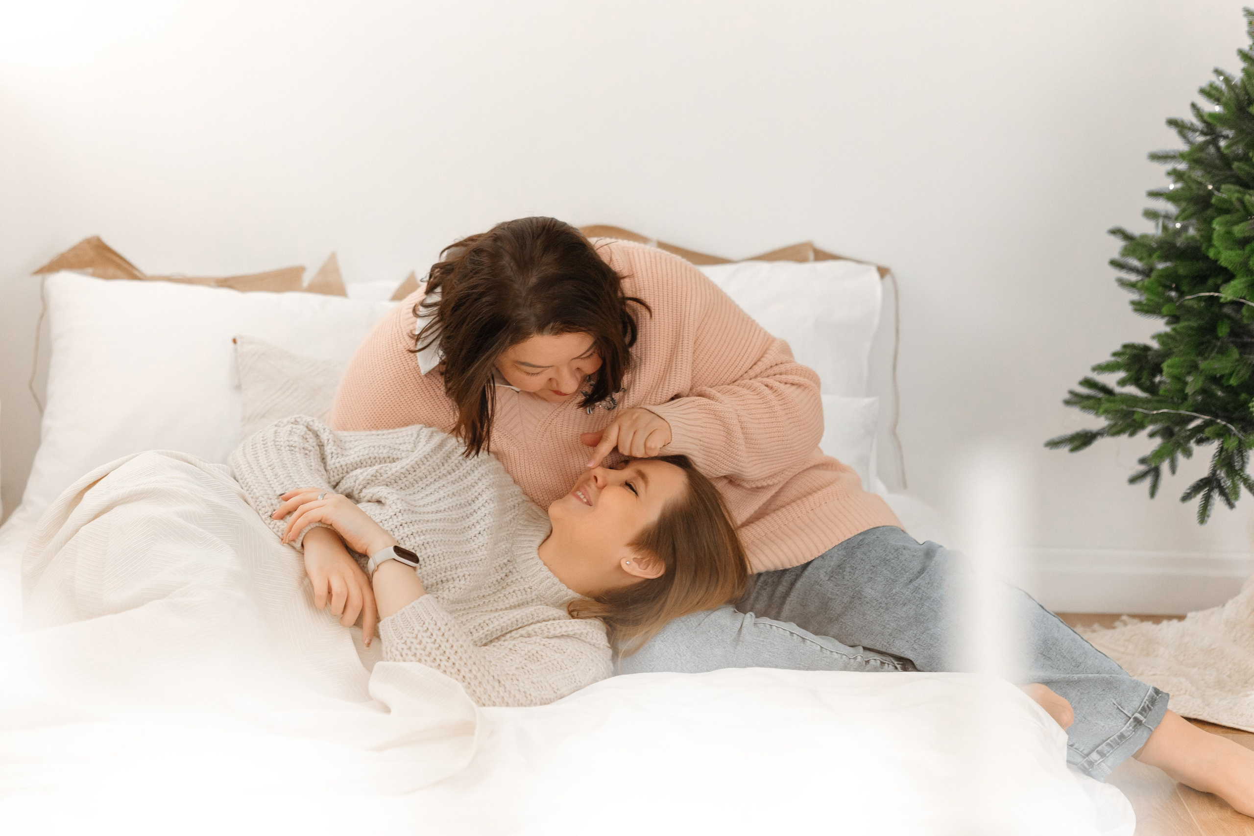 Нежная фотосессия в стиле «дочки-матери»