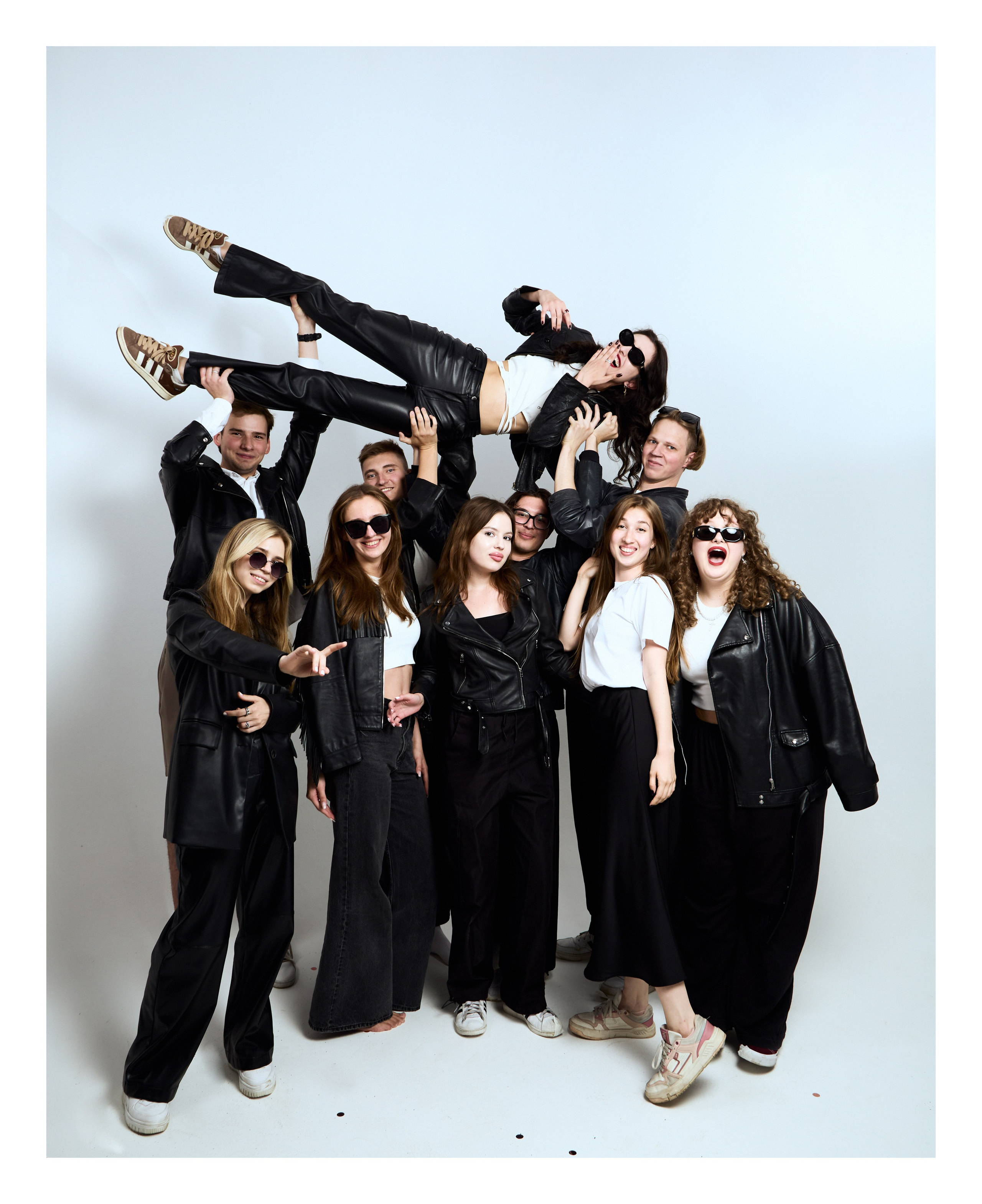 Group. Arina Kharakhashian