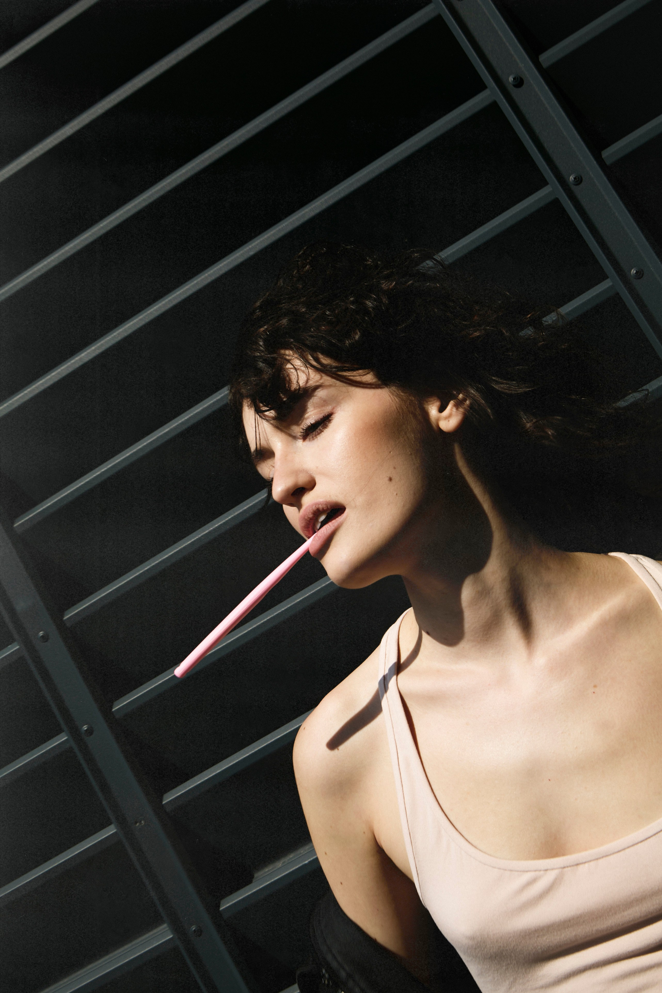 Moscow street. Arina Kharakhashian