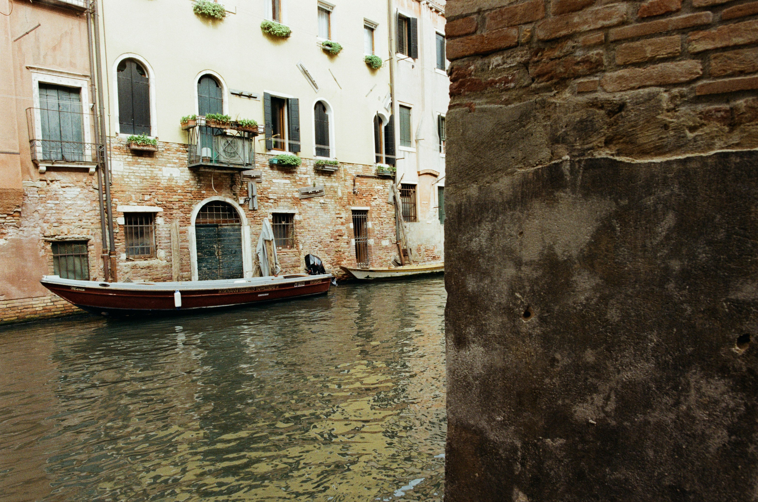 Lasciami stare // italy, venice V. EVER EXPOSED
