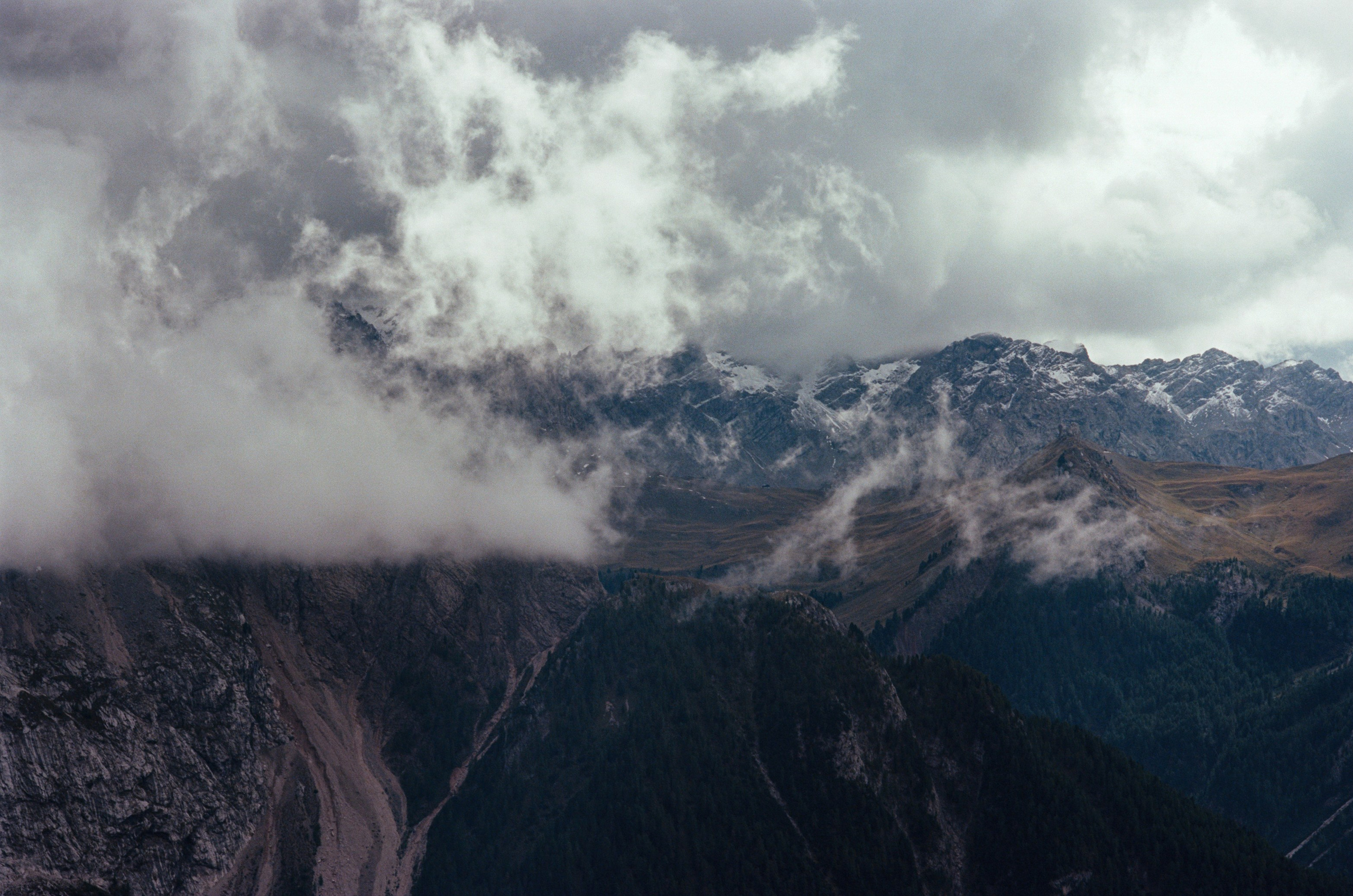 Fear for nobody // italy, dolomites. EVER EXPOSED