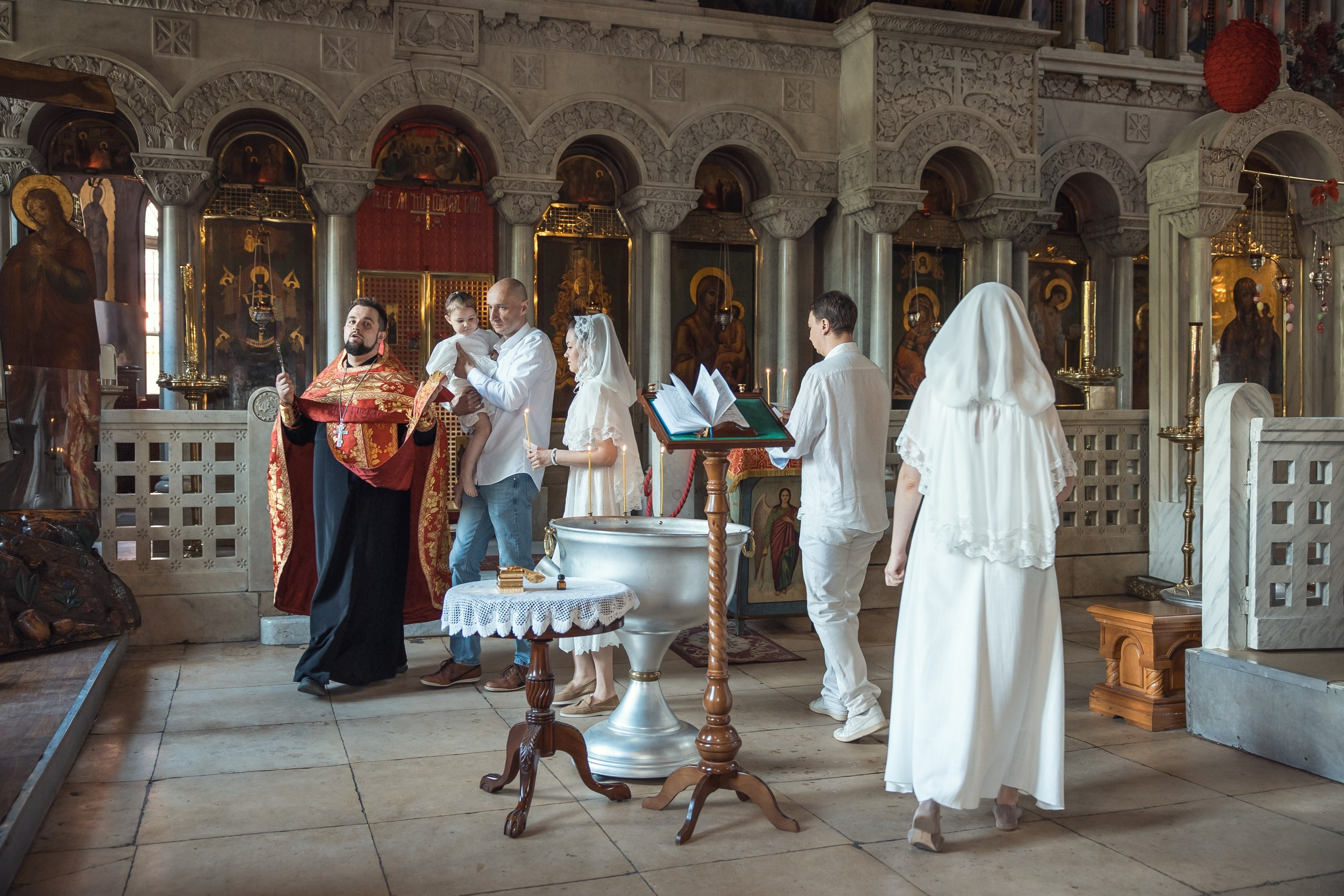 Таинство крещения. Семейный и детский фотограф в Москве Орешина Юлия