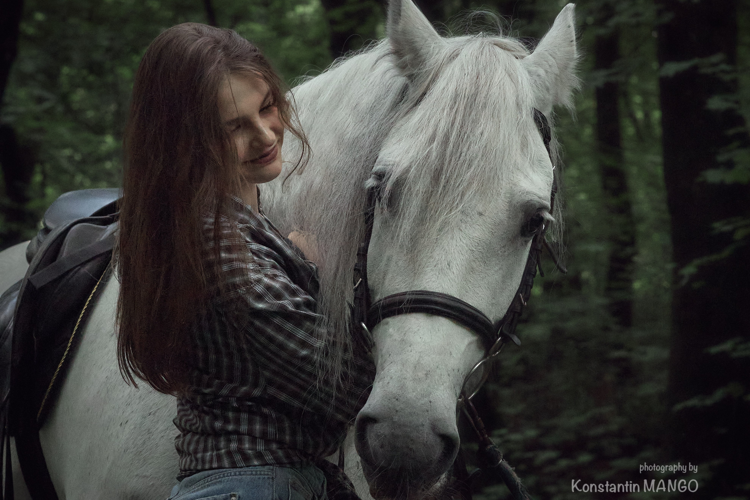 Фотопрогулка для Виктории и Полины на лошадях. Фотограф в Рязани. Свадьба, семейное фото, портрет. Константин Манго