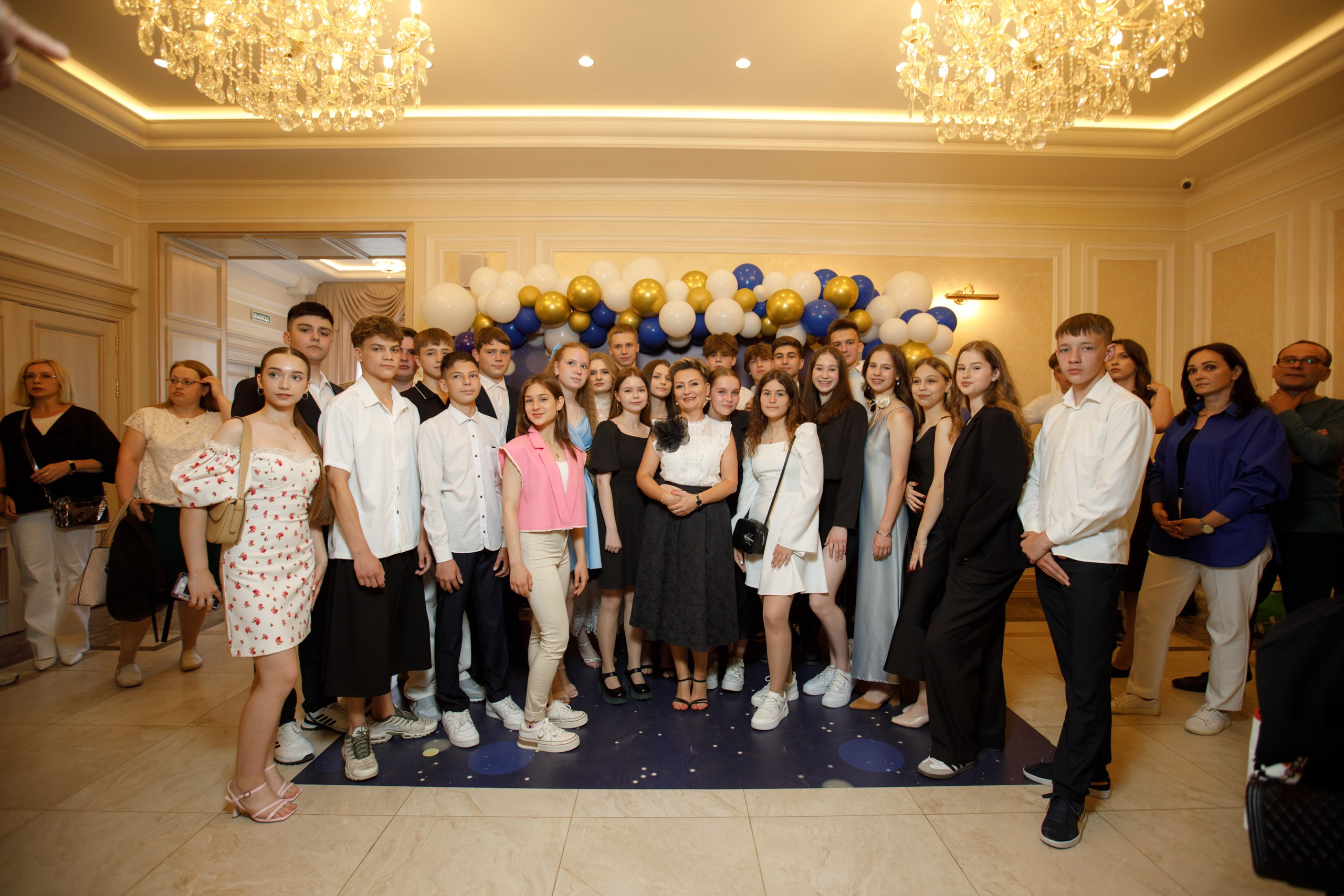 Вручение аттестатов. Свадебный фотограф в Ярославле Анастасия Архипова