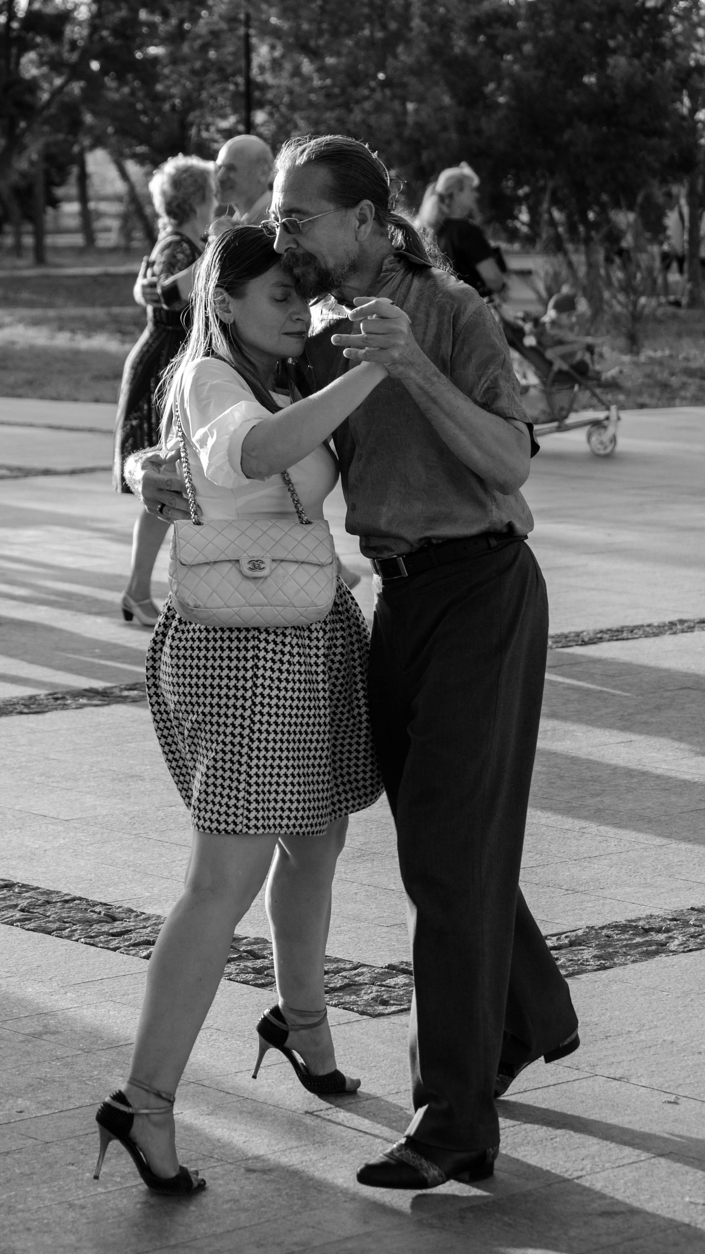 Фотограф на ваше мероприятие в Крыму | Съемка милонг и фестивалей | Илья Желдак. Профессиональная фотосъемка в Крыму. Натуральные эмоции и живые кадры. Забронируйте дату прямо сейчас!