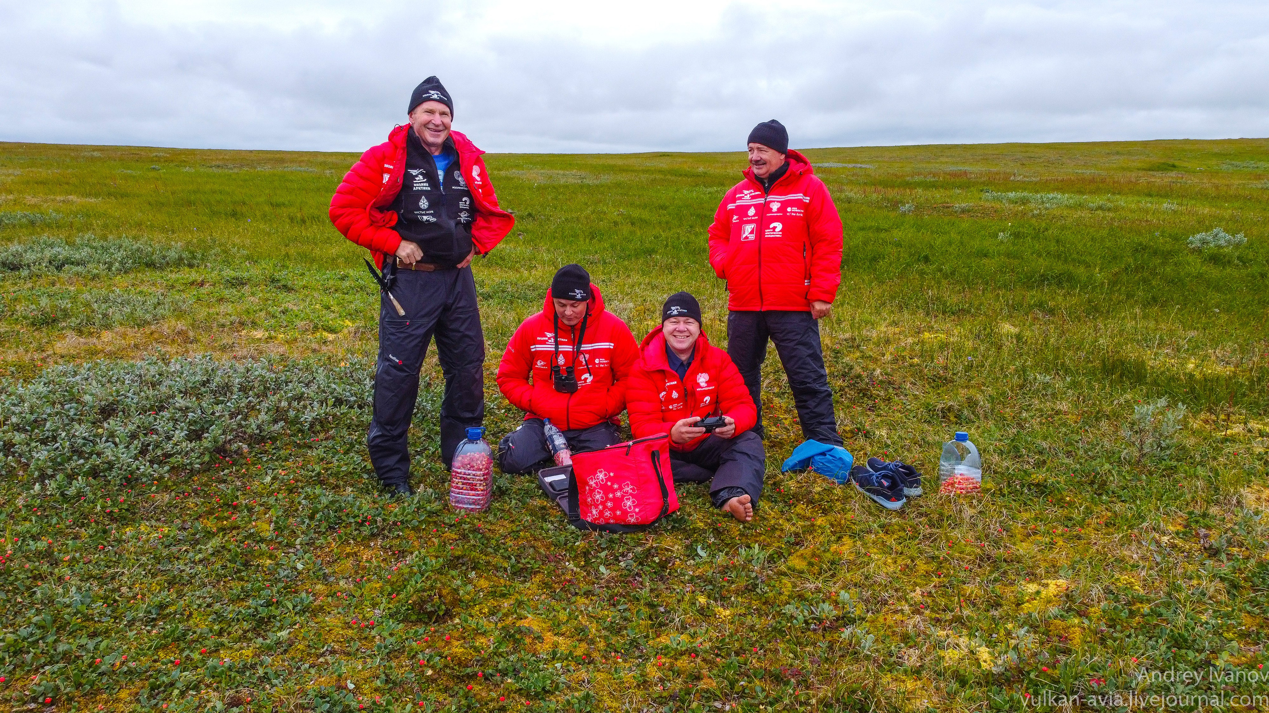 Амдерма — наука (2020 г.). Фотоальбом показывающий увлекательный мир авиации и мир медведей Андрея Иванова