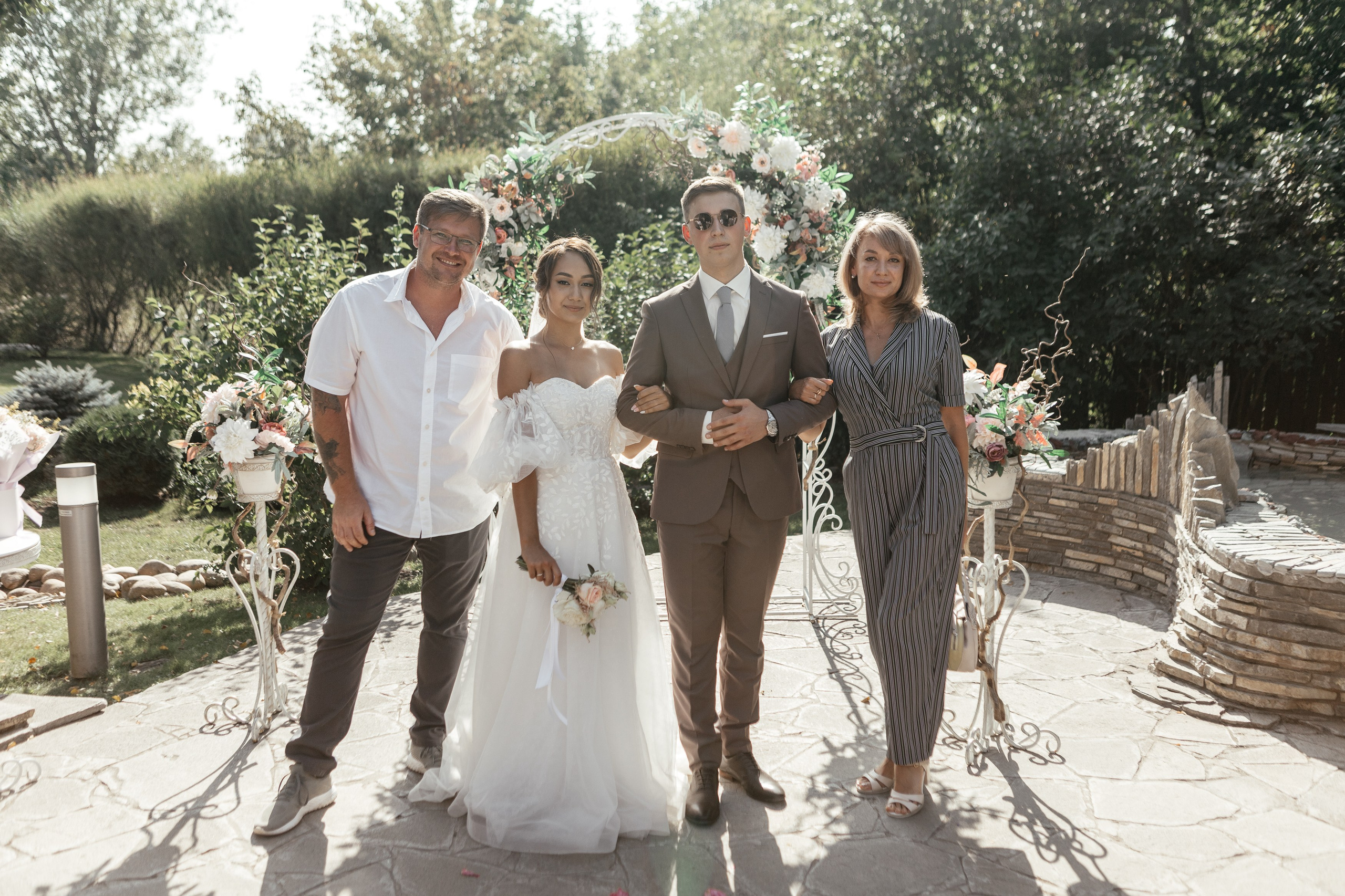 Свадебный фотограф Уфа — Руслан ГабдлисламовЖивые эмоции, красивые кадры, воспоминания на всю жизнь.Работаю по всей Республике Башкортоста. Свадебный фотограф Уфа Руслан Габдлисламов