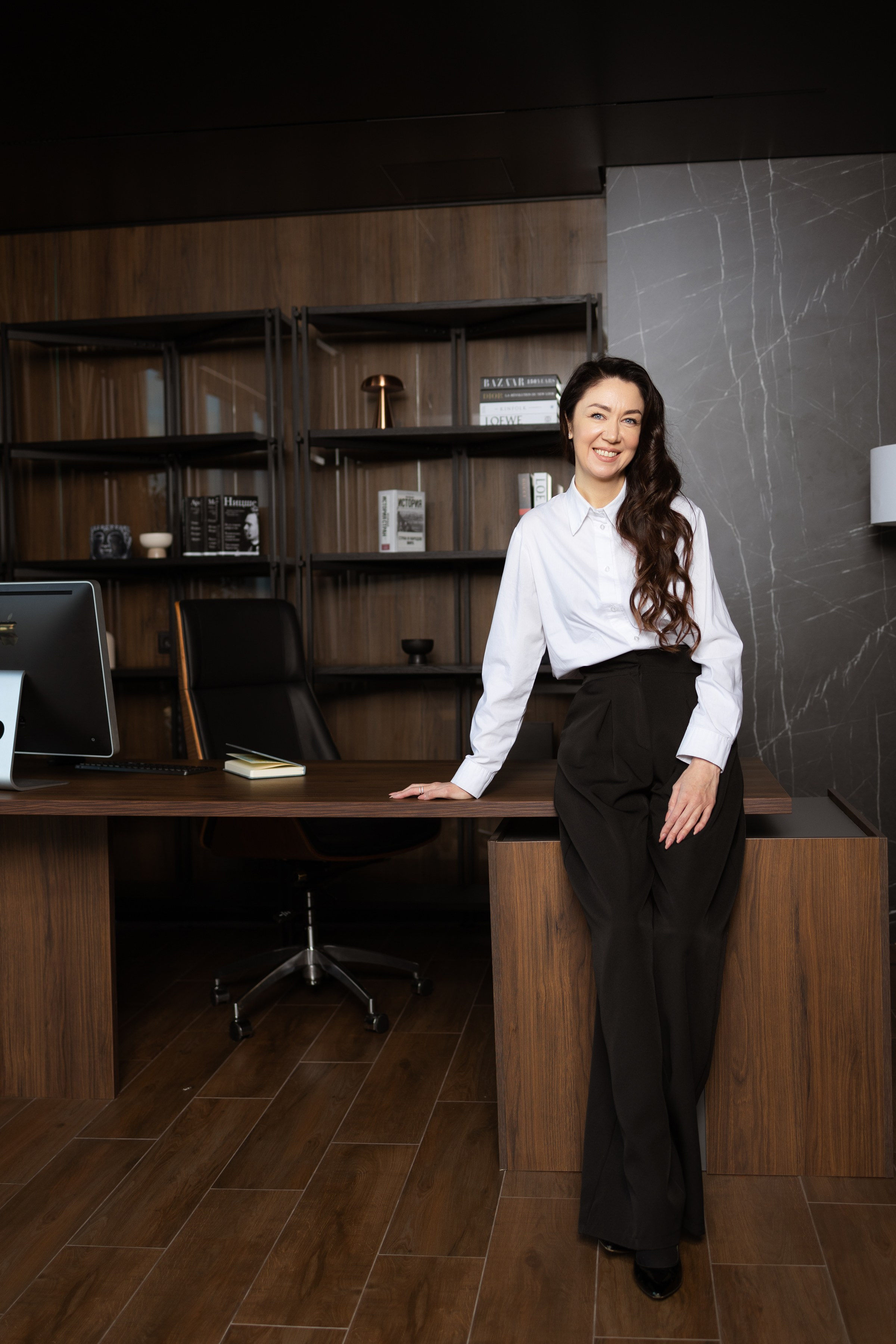 Деловой портрет. Портретный фотограф СПб, женский фотограф, минимализм и эстетика