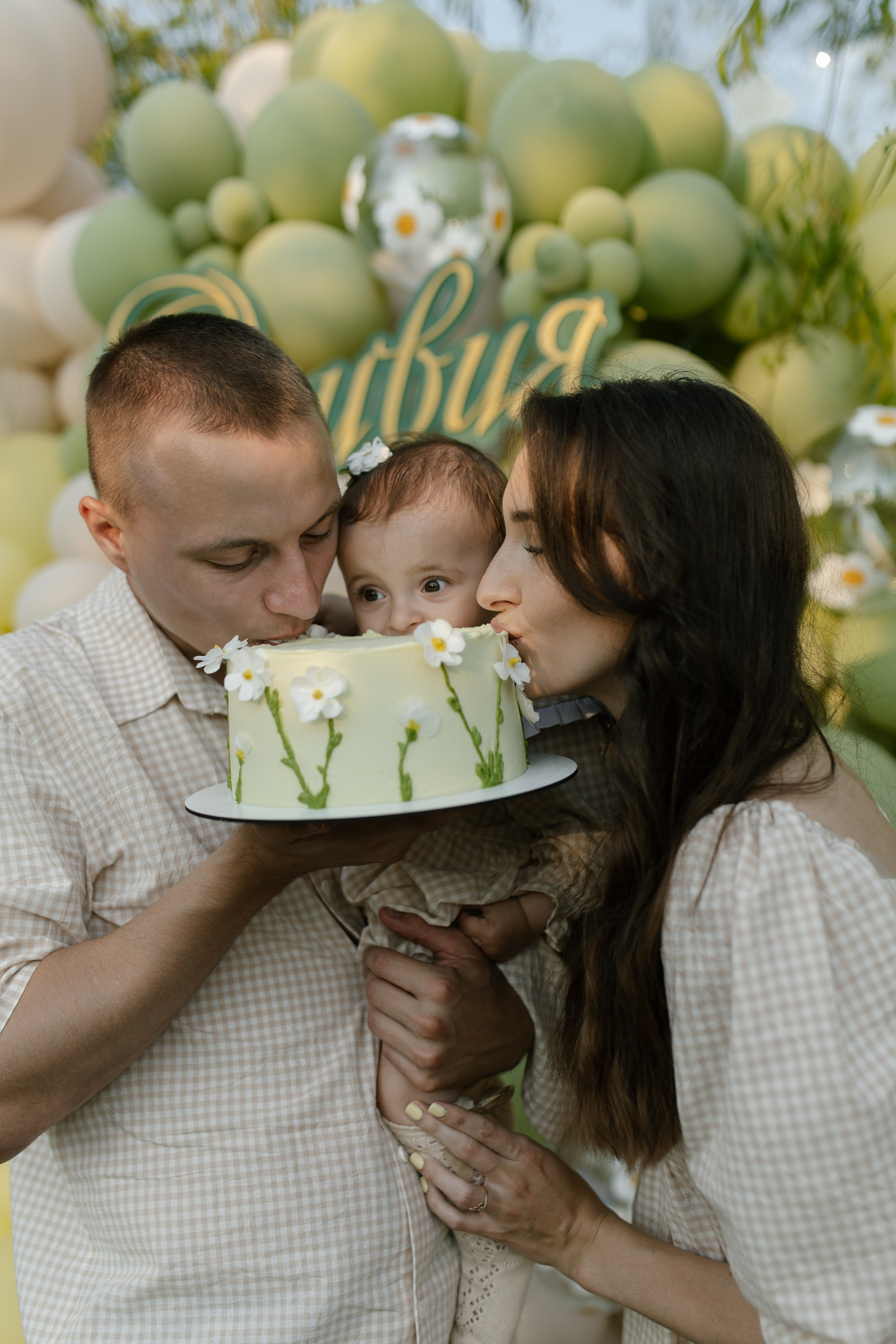 Оливии 1 годик. Свадебный и семейный фотограф в Краснодаре/Геленджике/Сочи/Санкт-Петербурге