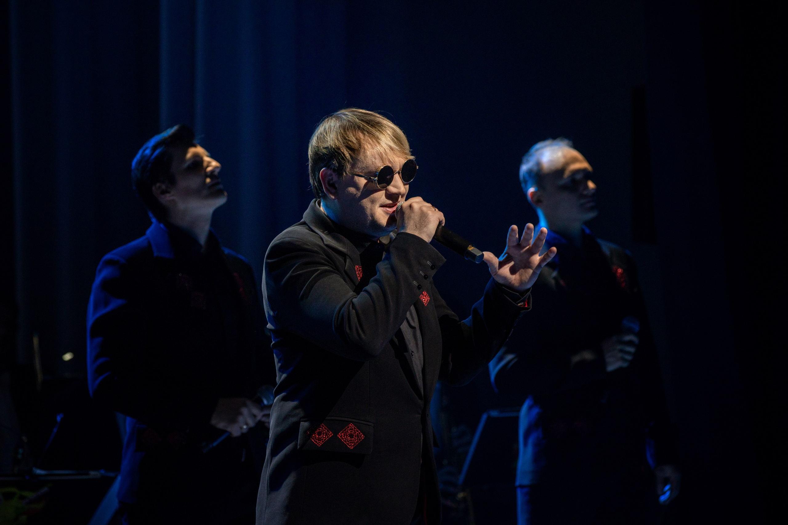 Земля под белыми крыльями. Москва. Жанна Бакунович, ваш профессиональный фотограф в Минске