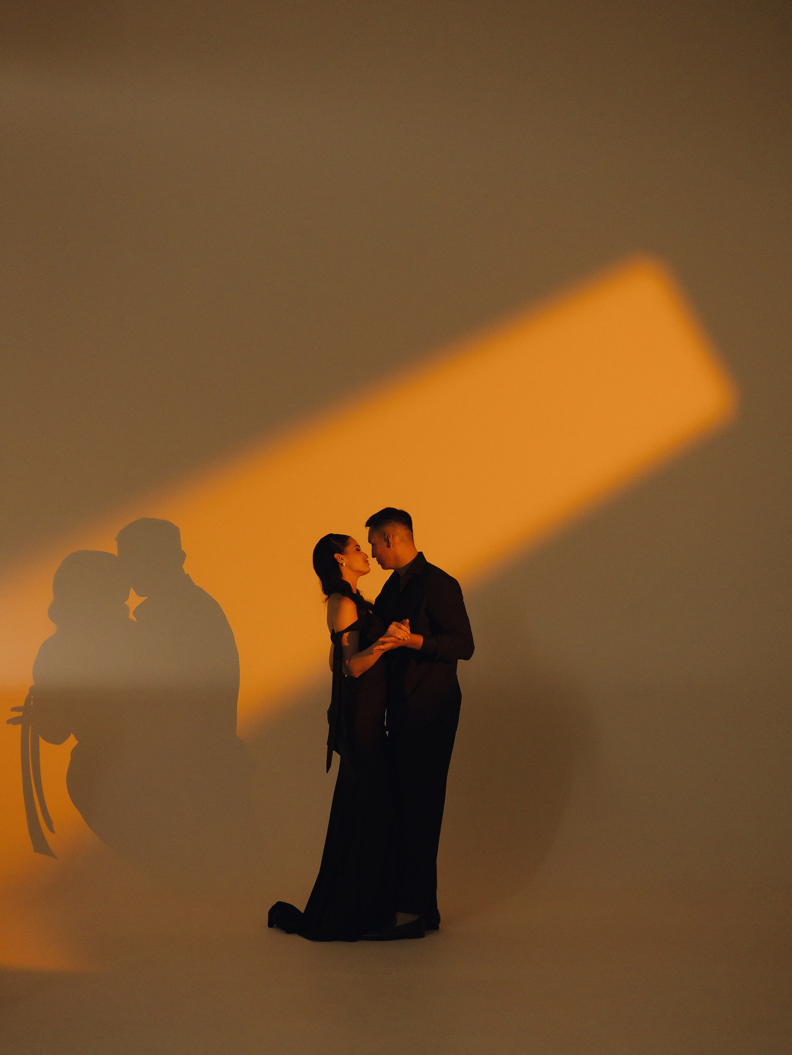 РОМАН И АНАСТАСИЯ, ПАРК СИТИ, MARY WHITE. Свадебный и индивидуальный фотограф в Челябинске Евгения Негодяева