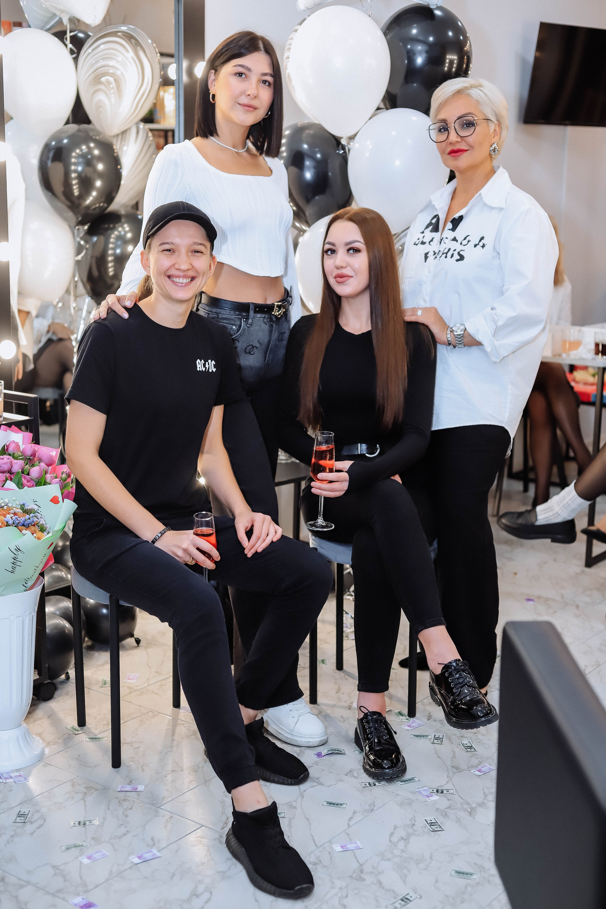 Открытие салона Black&White. Женский/Детский фотограф в Симферополе Вероника Слепогина