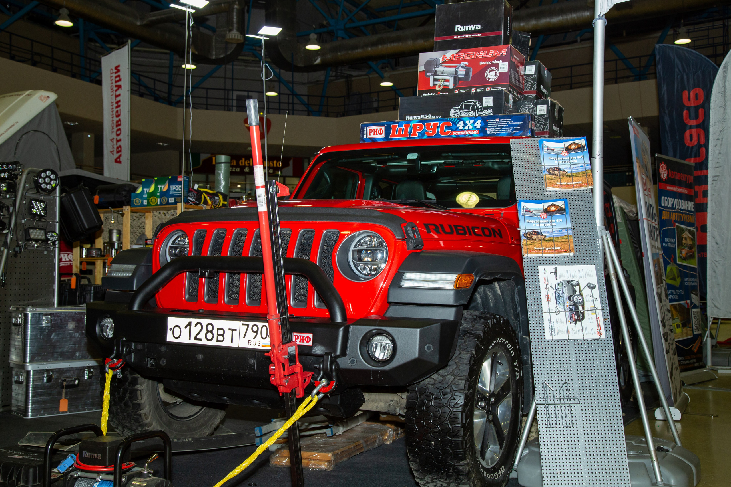 Фотопрогулка по выставке Поехали 2022. «Студия DRONAVT`s» — видеосъёмка и фотография г. Москва