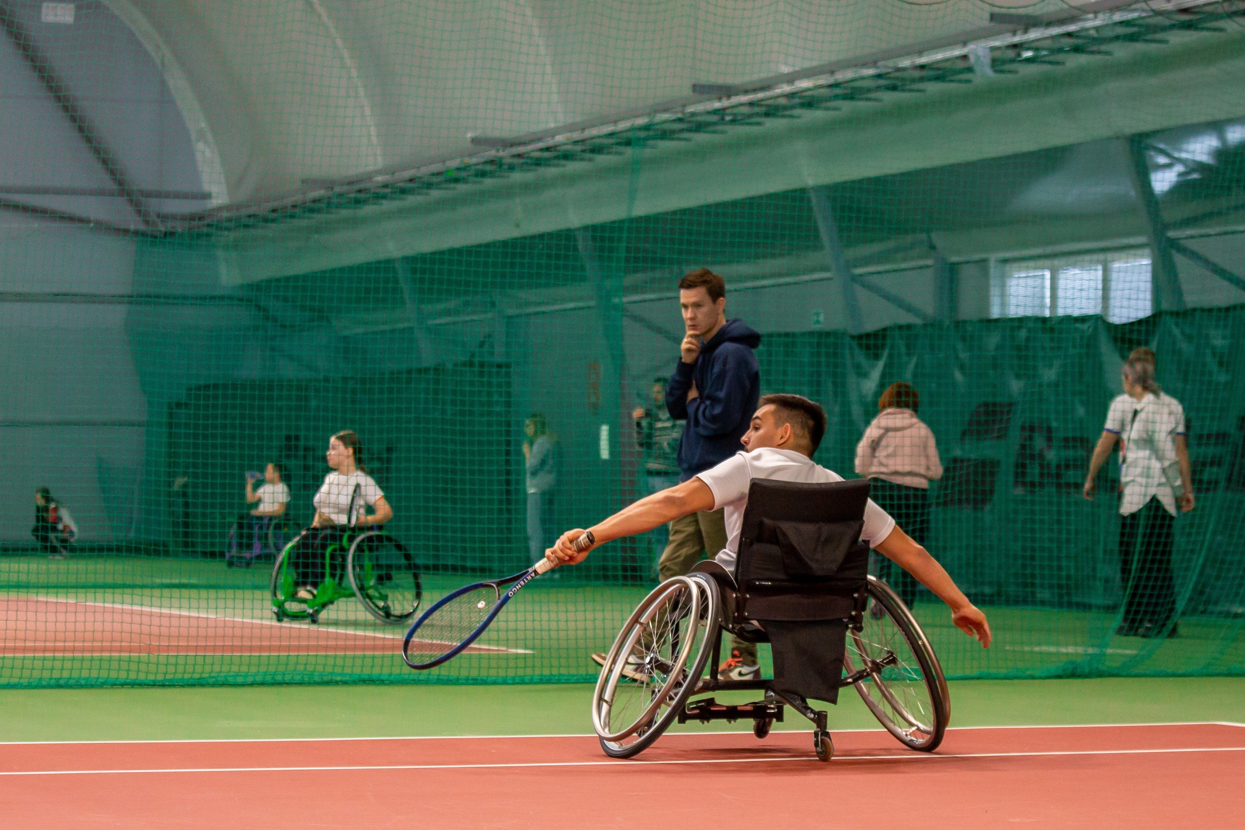 Турнир по теннису на колясках. Репортажный, семейный, свадебный, портретный фотограф
