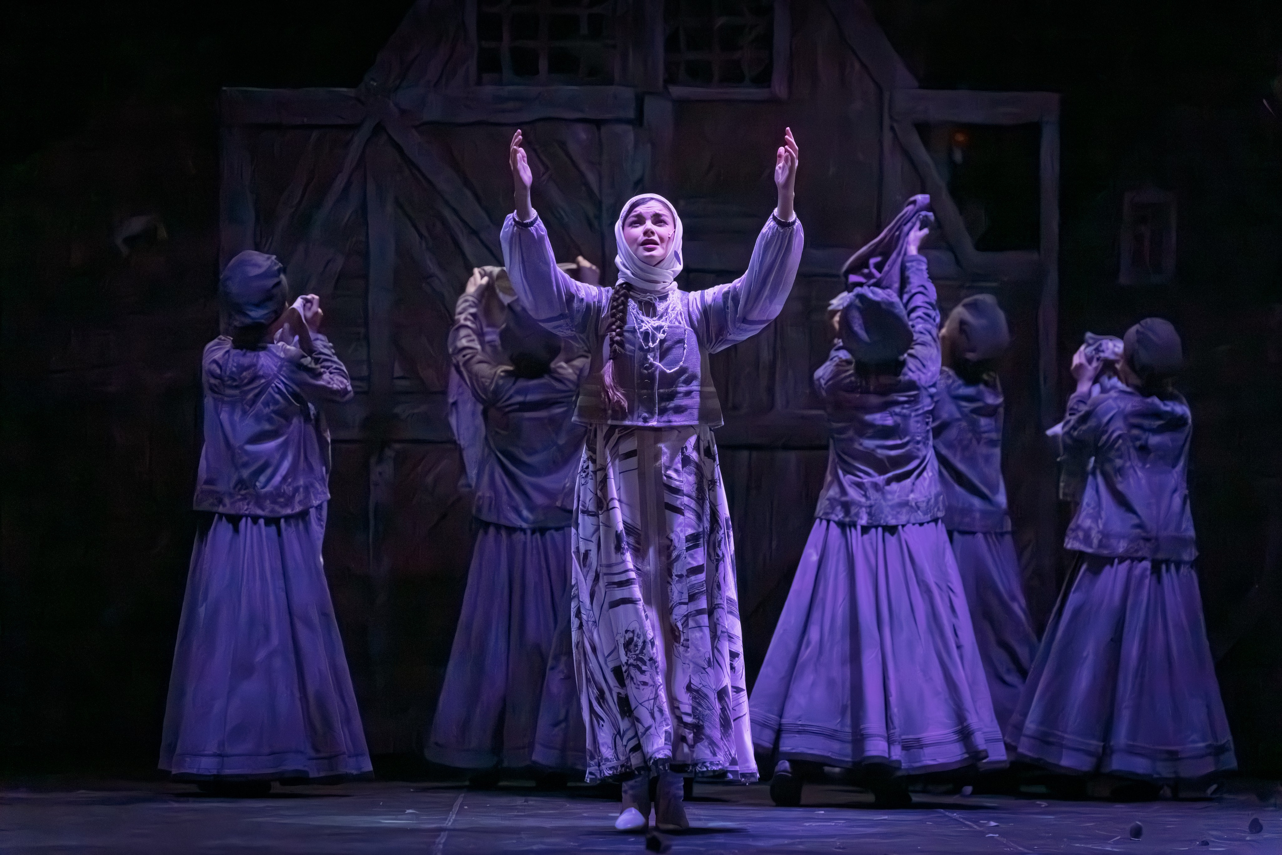 Театр Терезы Дуровой: Малахитовая Шкатулка. Сайт фотографа Сергея Абрамова