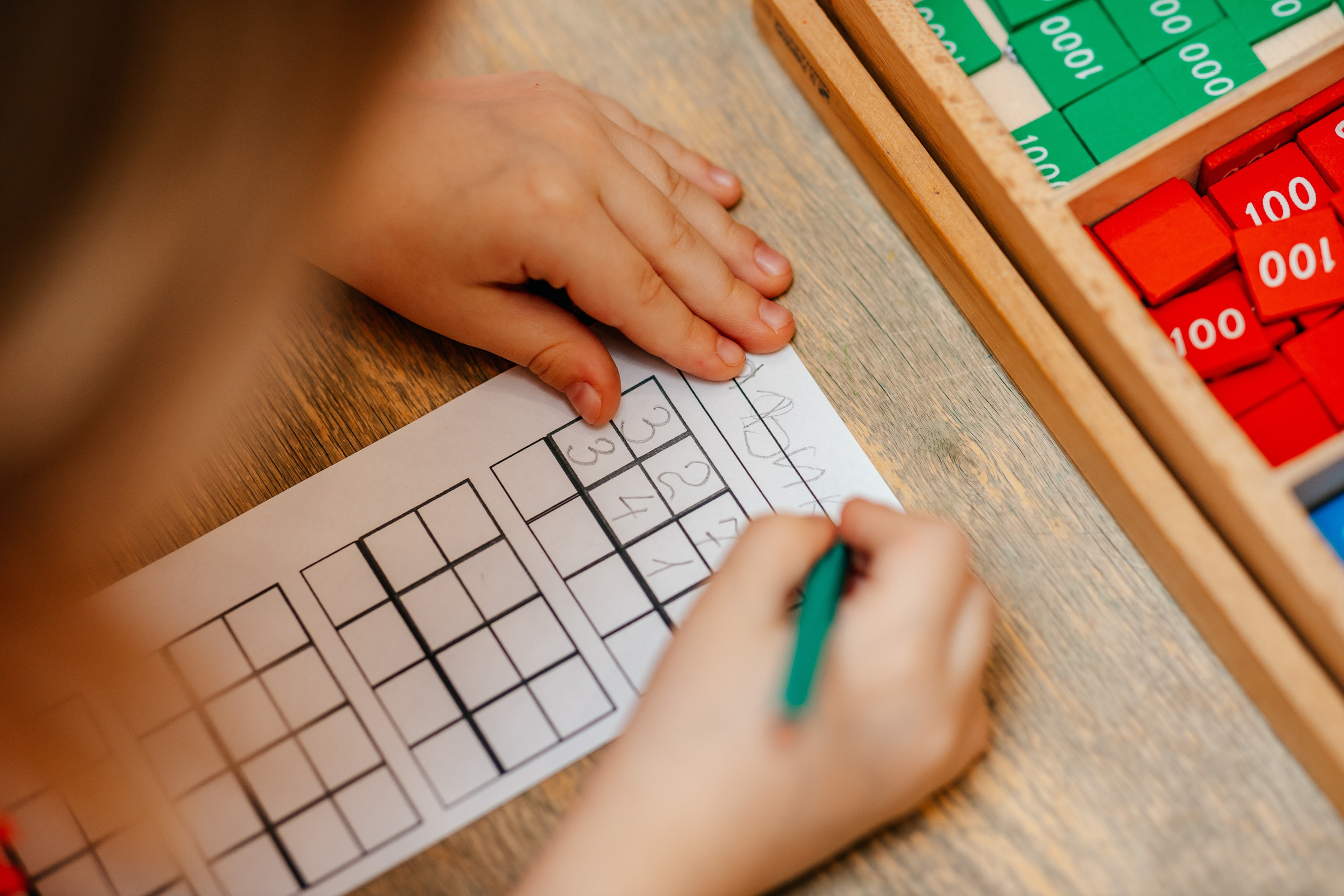 8 марта в Монтессори-саду. Семейный lifestyle фотограф в Санкт-Петербурге Людмила Пахомова