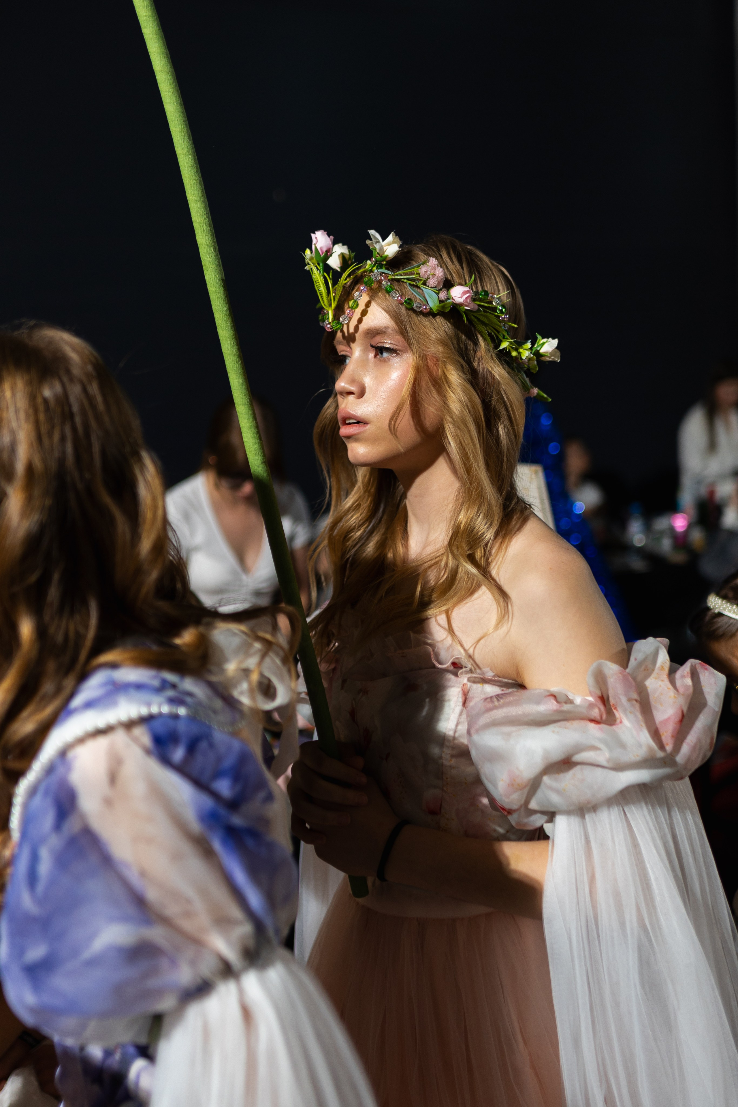 Top Fashion Trends Show 2026 в МинскеМодный показ дизайнерской коллекции на Top Fashion Trends Show 2026Модель на подиуме Top Fashion Trends Show в МинскеПоказ авторской одежды белорусских дизайнеровFashion show в Минске с участием профессиональных моделейДизайнерская коллекция сезона весна-лето 2026Участники модного мероприятия Top Fashion Trends ShowФинальный выход моделей на показе мод в МинскеСовременные тренды моды на Top Fashion Trends ShowБелорусские дизайнеры представляют новые коллекции одеждыПрофессиональная fashion-фотография на модном показеПодиумный показ дизайнерской одежды в БеларусиГости и участники Top Fashion Trends Show 2026Закулисье модного показа Top Fashion Trends ShowМодель демонстрирует дизайнерское платье на подиумеКоллекция современной одежды от белорусского брендаFashion мероприятие для дизайнеров и моделей в МинскеПрезентация новой коллекции одежды на TFT ShowМодный подиум и показы дизайнерских брендовТренды fashion-индустрии на Top Fashion Trends ShowФотографии с модного показа в МинскеДефиле моделей на Top Fashion Trends ShowПоказ одежды белорусских дизайнеров 2026Fashion event в Беларуси для профессионалов индустрииСтильные образы и дизайнерская одежда на подиумеМодельное дефиле на Top Fashion Trends Show 2026Модное событие в Минске с участием дизайнеров и стилистовПрофессиональные модели на fashion-показеТоповые модные тренды сезона весна-лето 2026Мероприятие Top Fashion Trends Show Беларусь