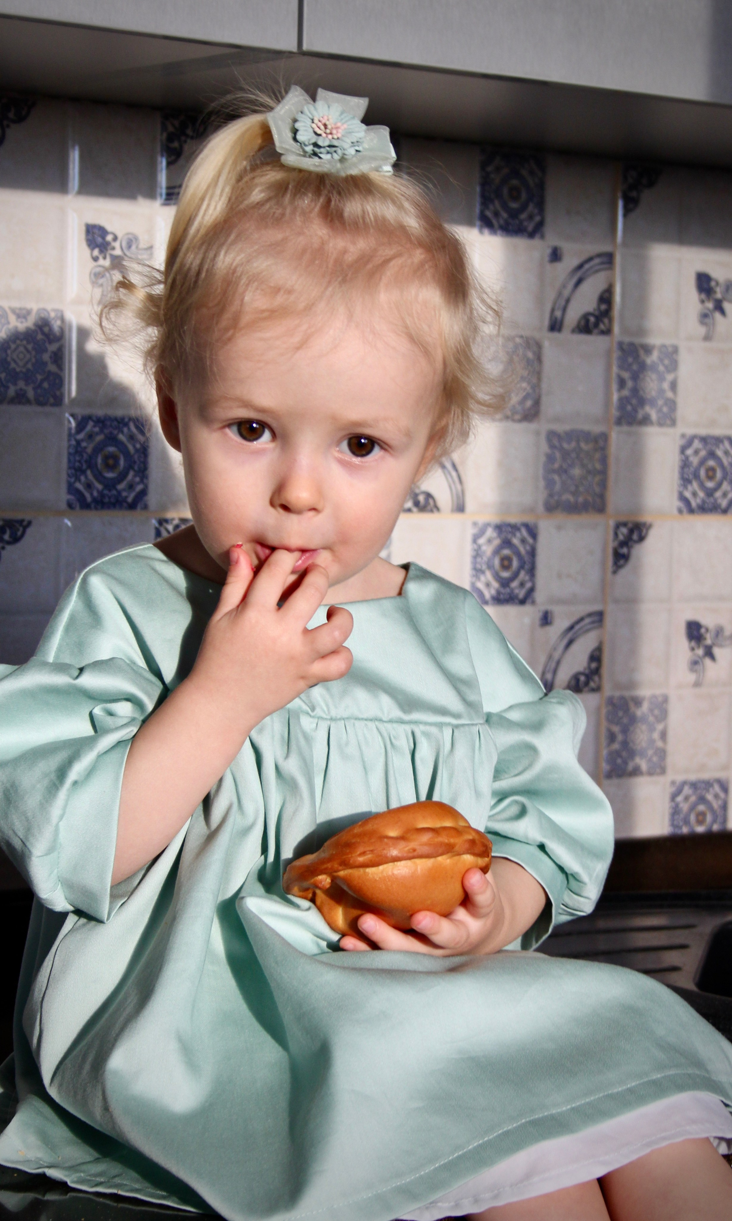 Хозяйка на кухне. Портфолио