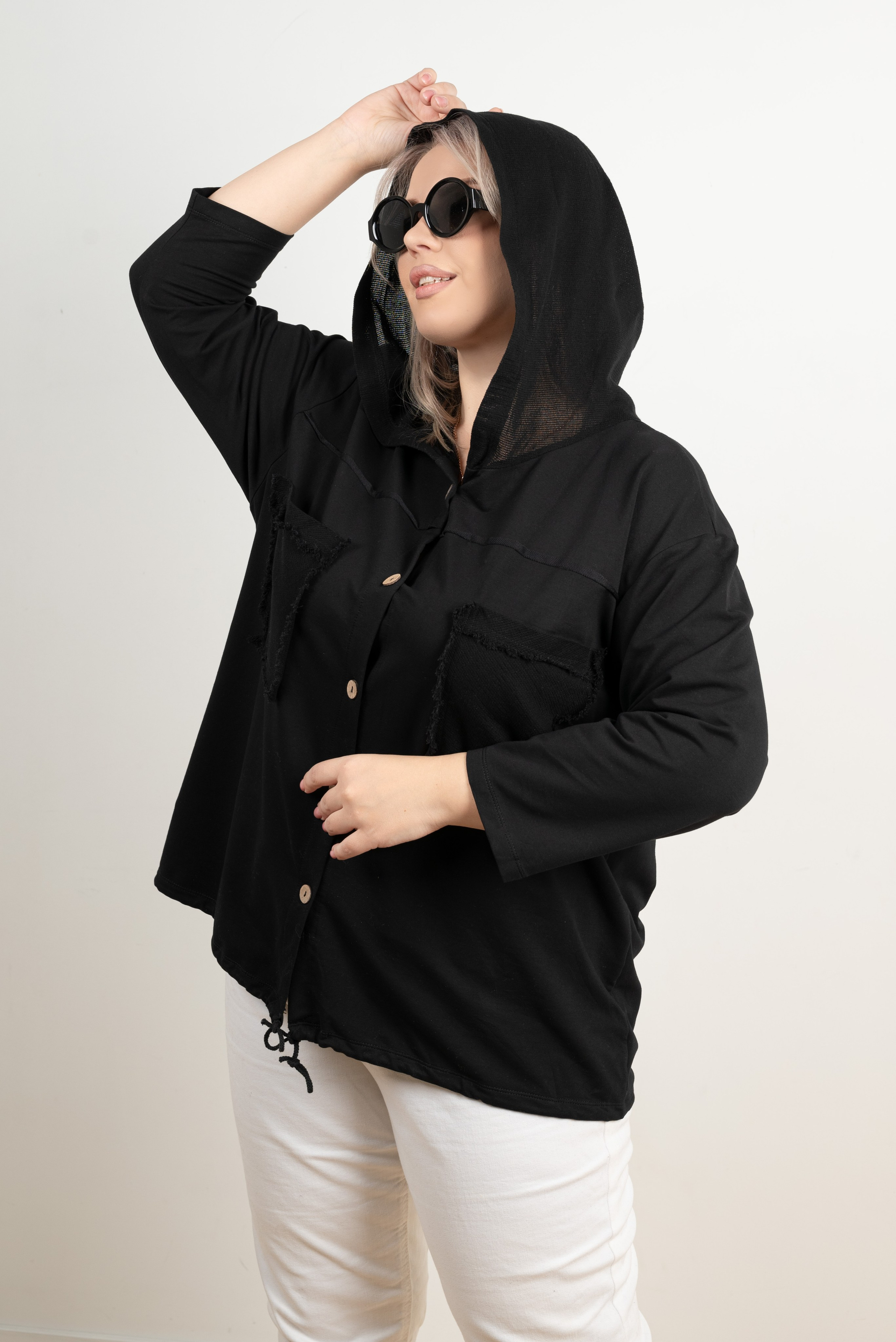 Футболки и костюмы plus size. Предметный фотограф, фото для маркетплейсов Пятигорск, КМВ