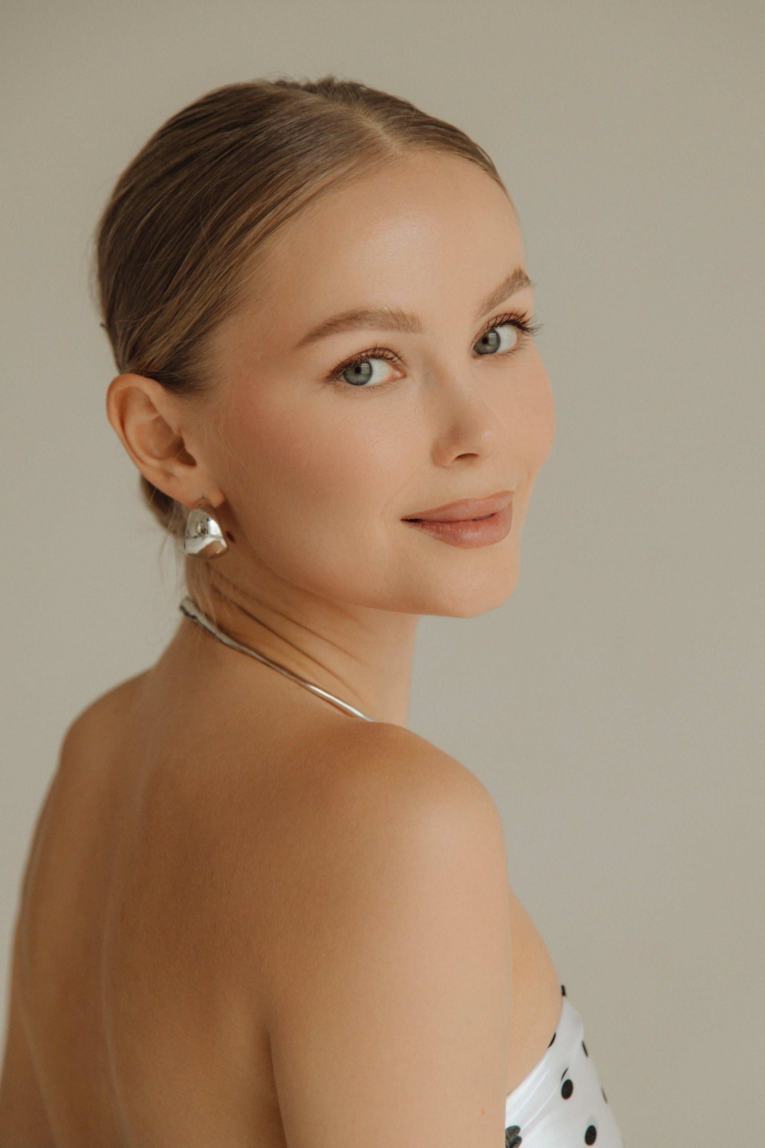 Лада. Съемка для стилиста. Фотограф Ксения Третьякова, Санкт-Петербург