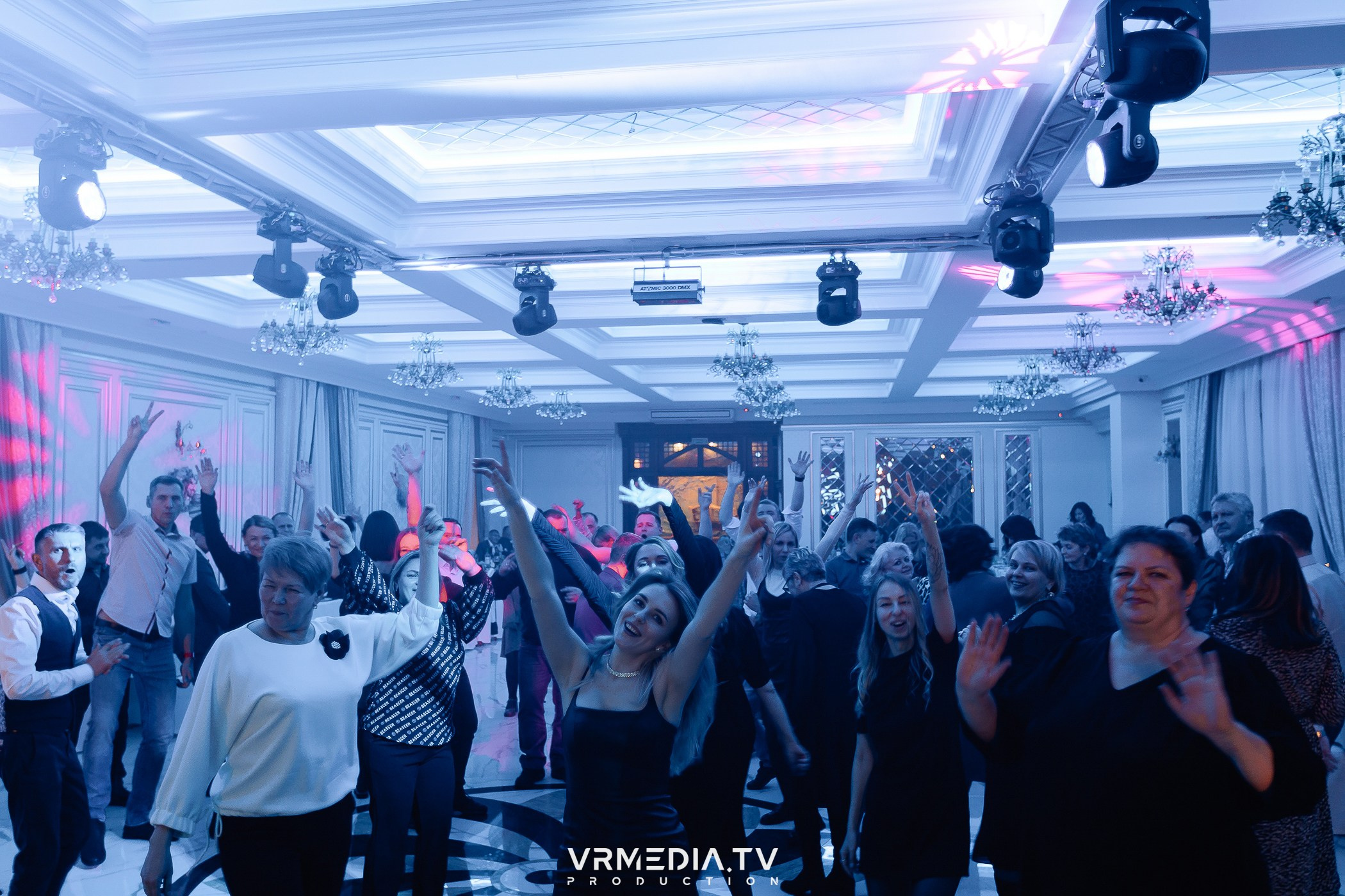 Новогодний вечер в ресторане «Лазурный Берег»