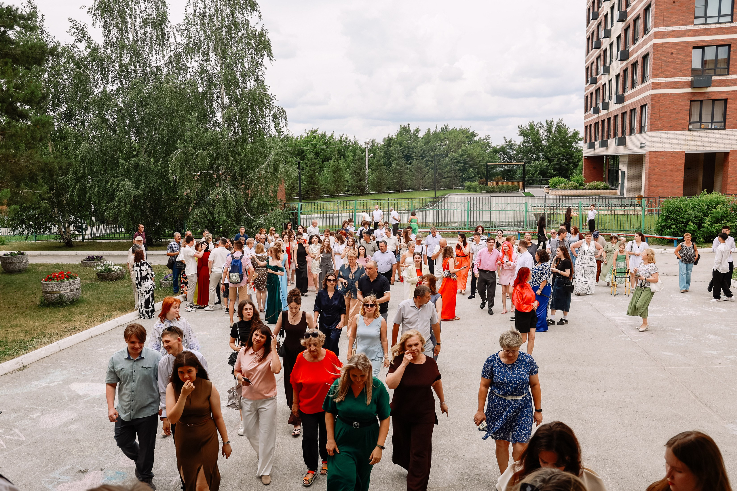 Выдача Аттестатов школа 210. Фотограф Юлия Мальцева