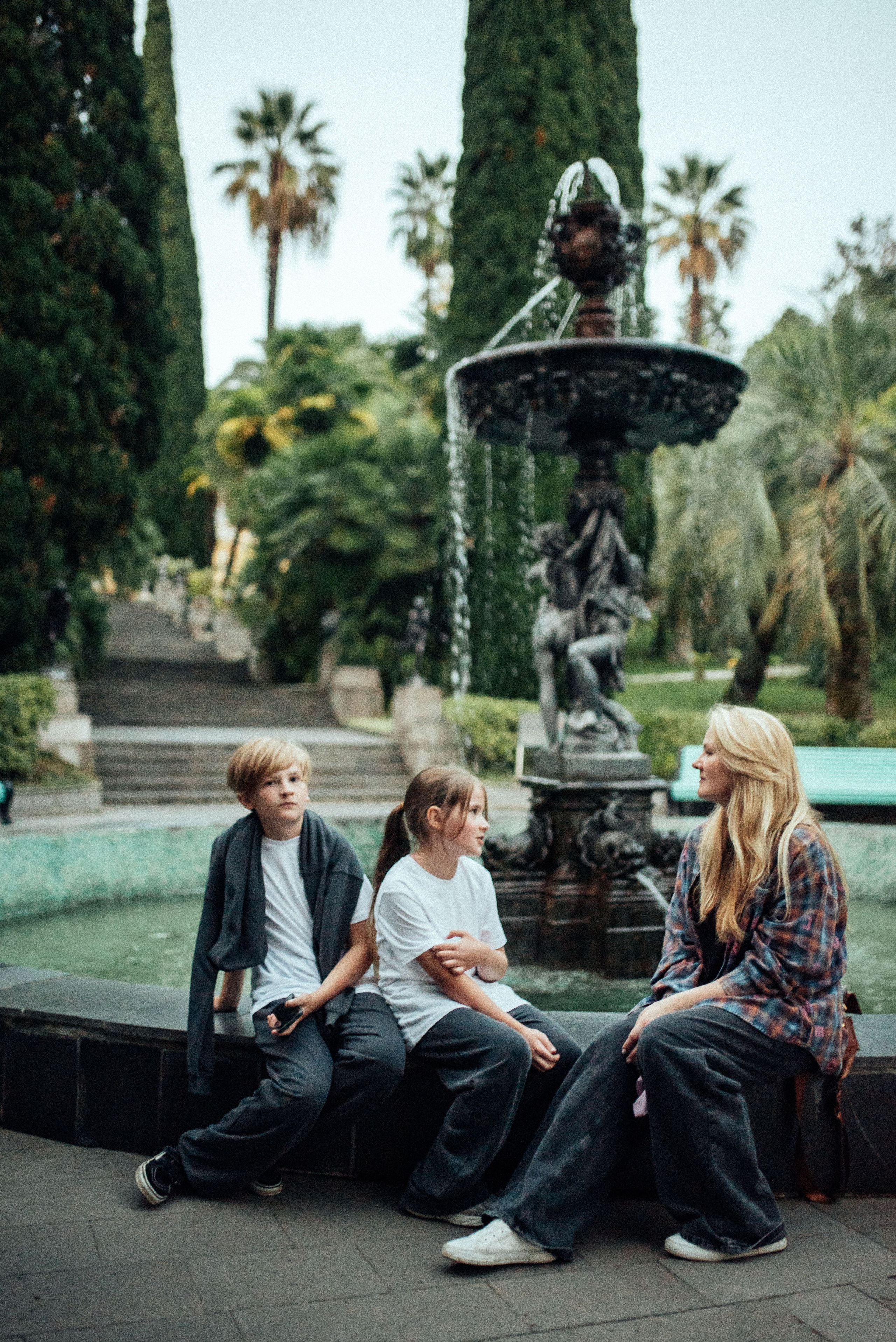 Фотосессия в центре Сочи в парке Дендрарий. Фотограф в Сочи — Маргарита Поганова
