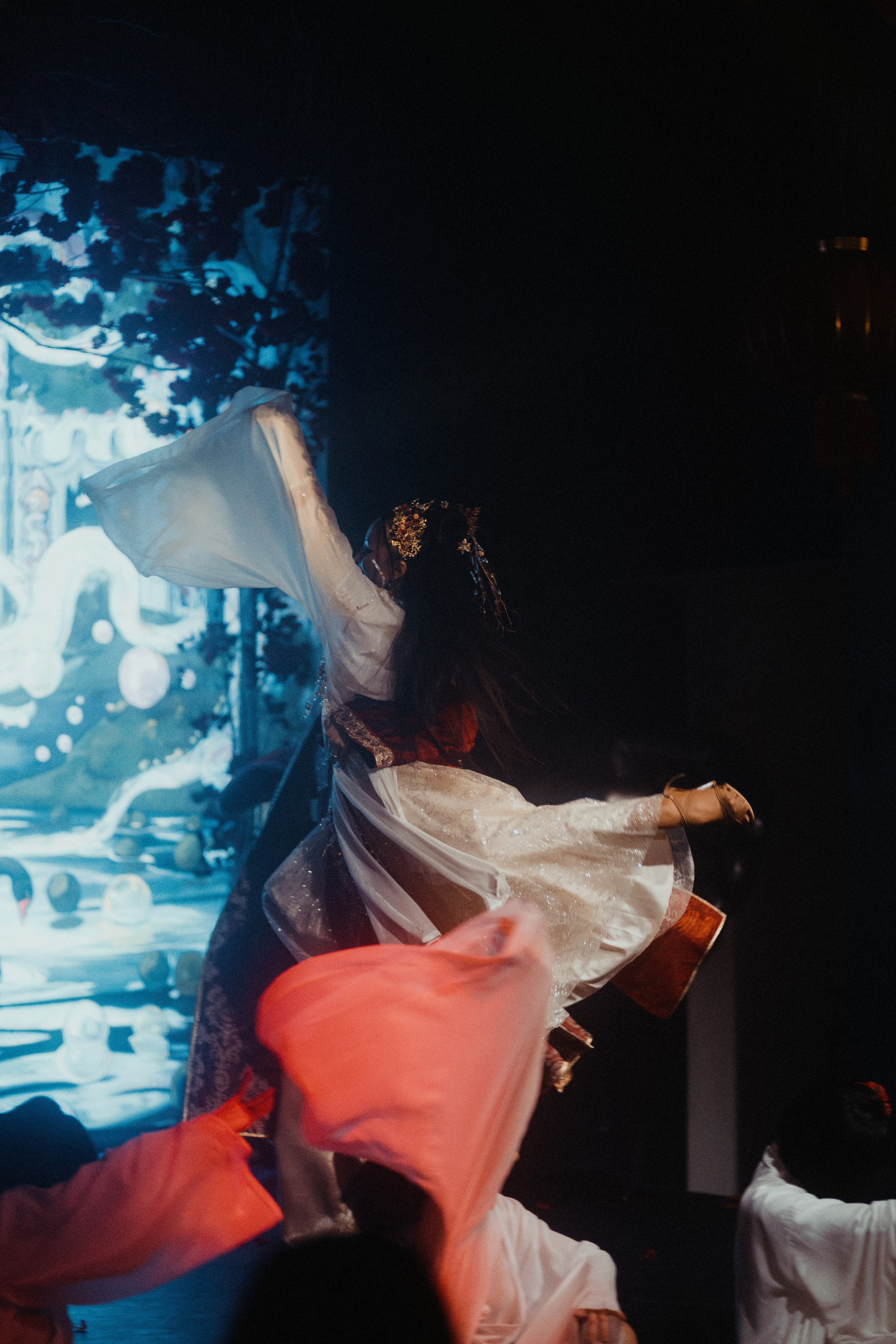 8 марта (воскресенье). BENUAR Restaurant