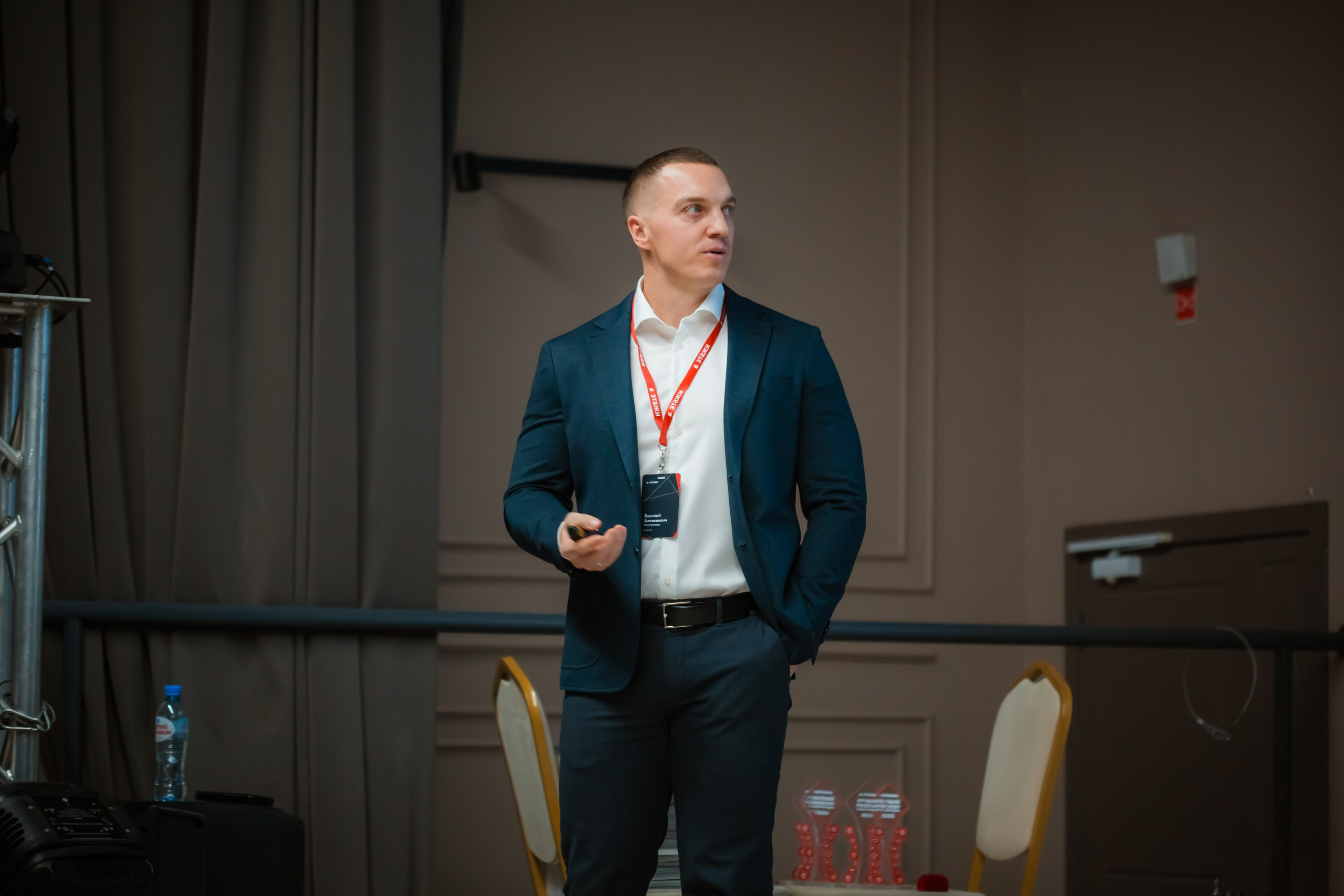 Этажи — подведение итогов 2023. Репортажный фотограф Василий Сазонов в Нижневартовске