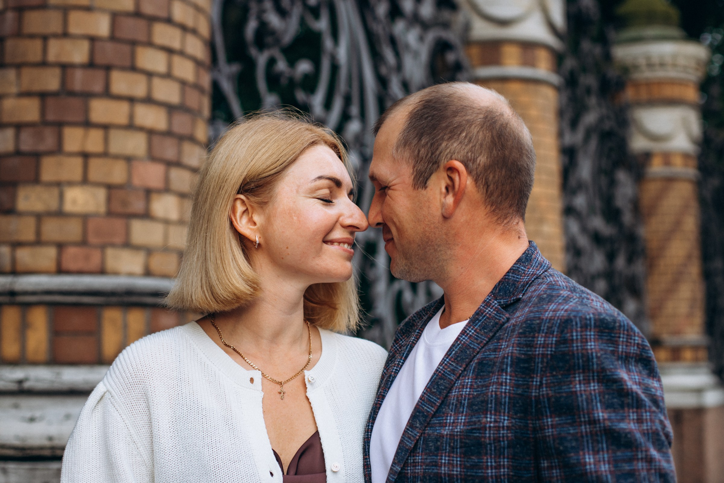 Иван и Дарья в августе. Фотопрогулка в Петербурге. Индивидуальный и семейный фотограф в Санкт-Петербурге