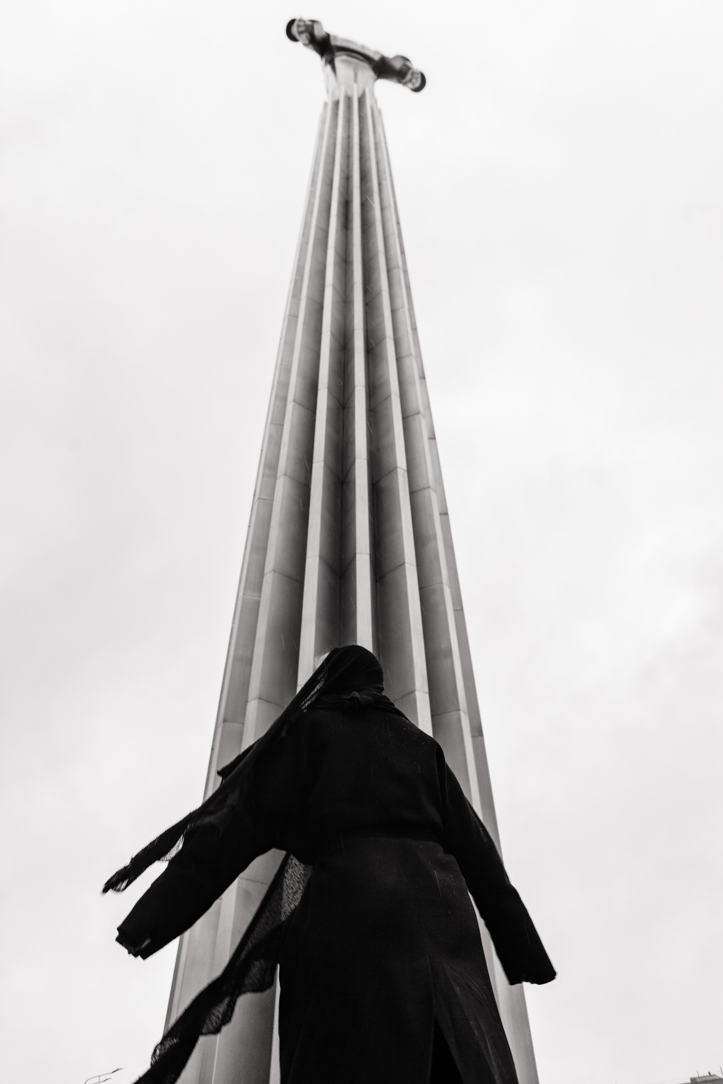 Двое и Гагарин (портретный репортаж). Портретный и репортажный фотограф в Москве, Ольга Ларема