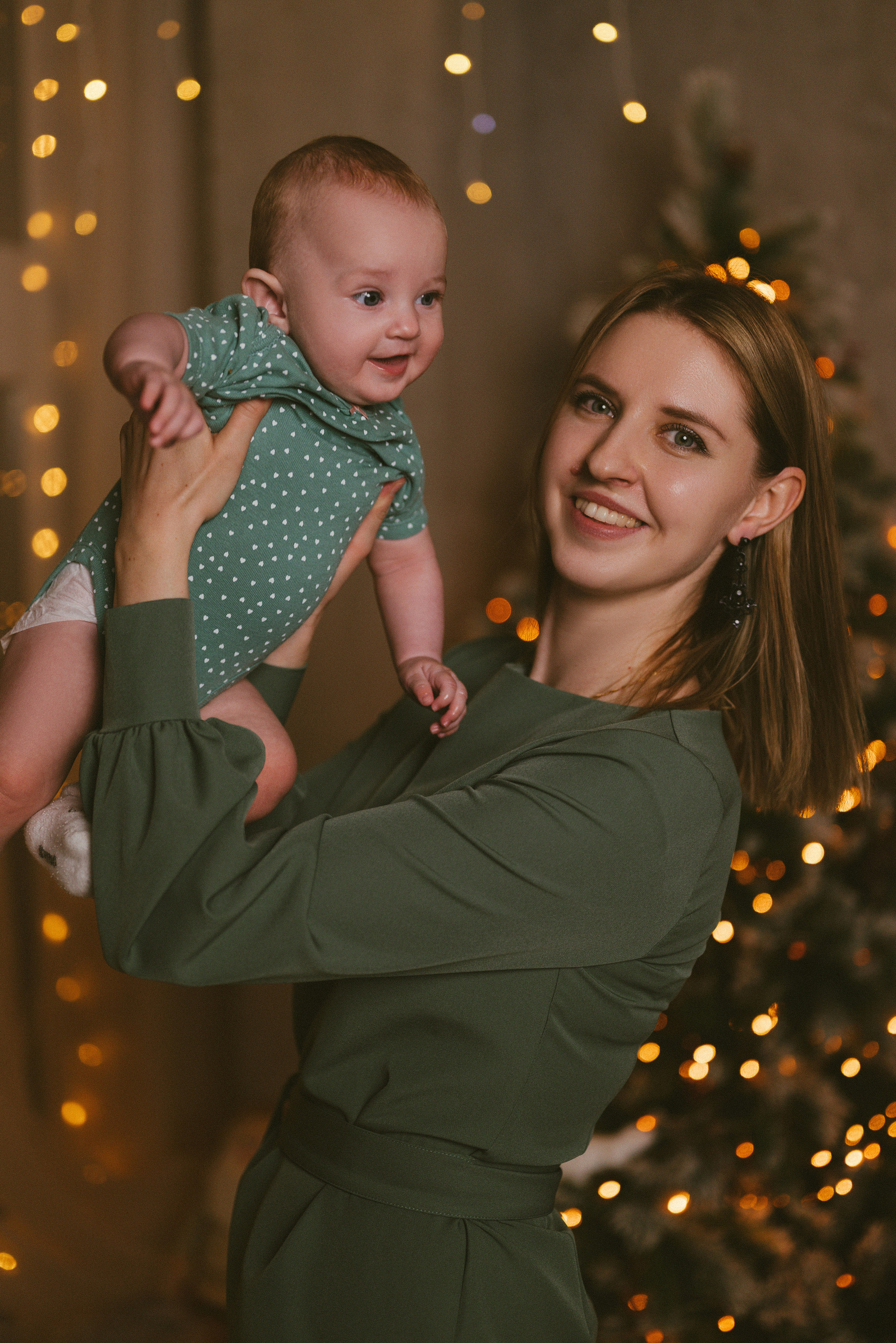 Антон, Валерия с Кириллом и Ксю. Фотограф Кристина Пархоменко